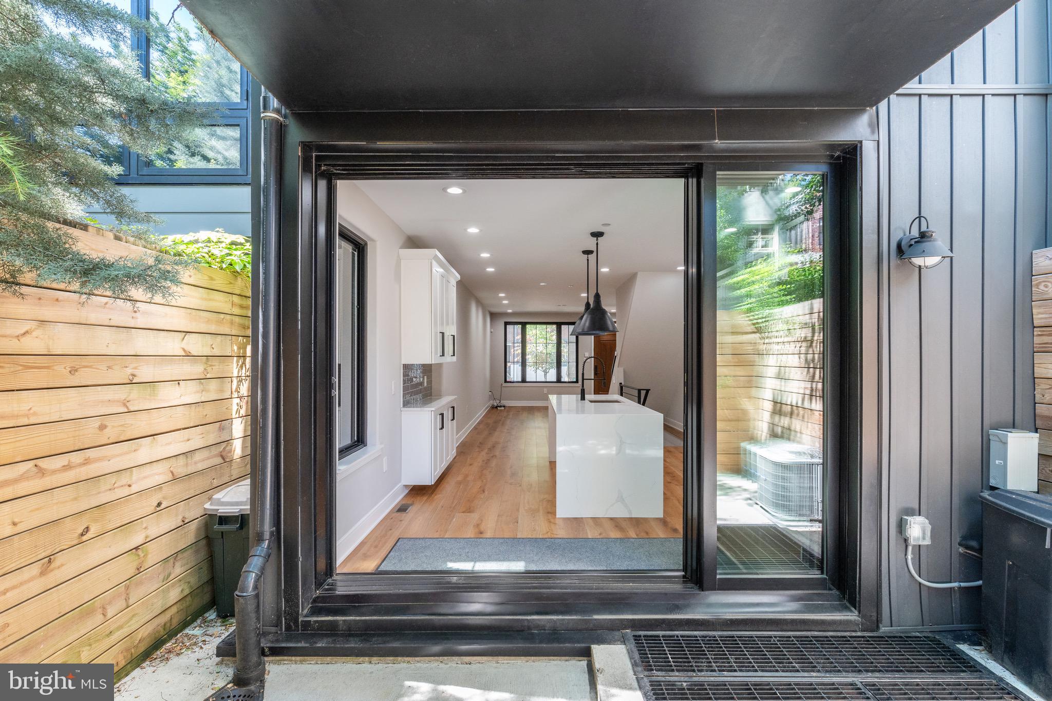 FITLER SQUARE - Residential
