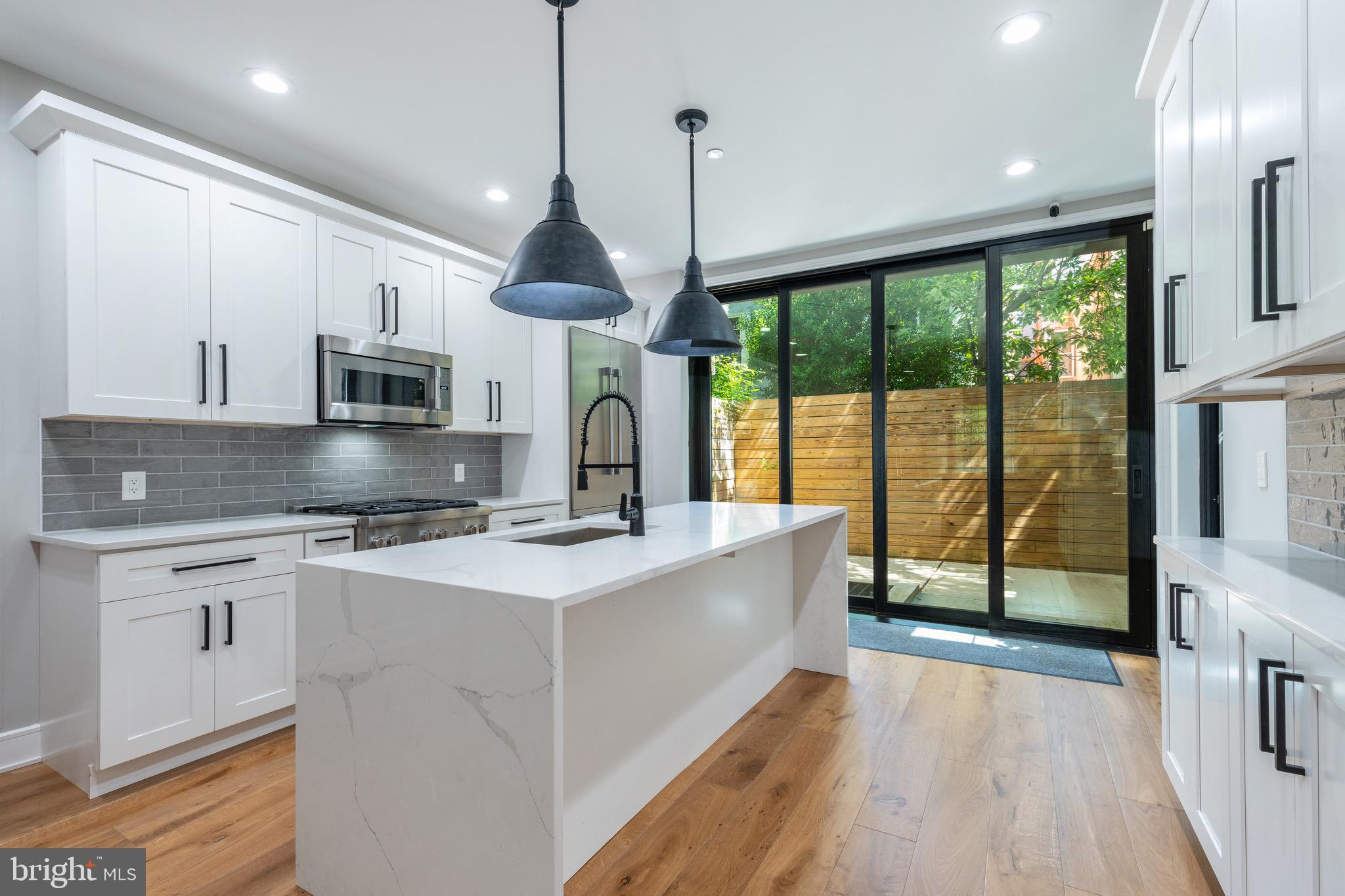 FITLER SQUARE - Residential