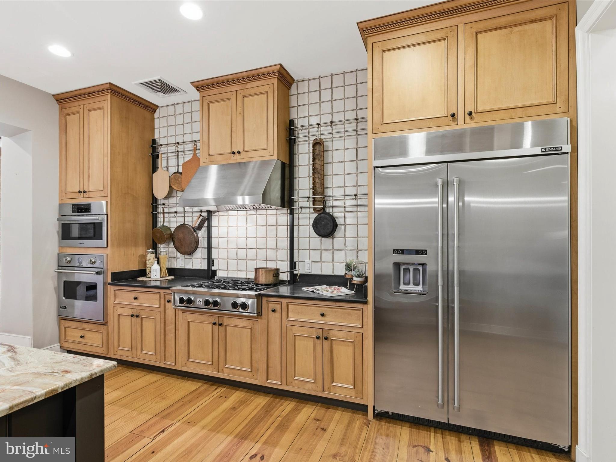 CENTRAL BUSINESS DISTRICT - Residential