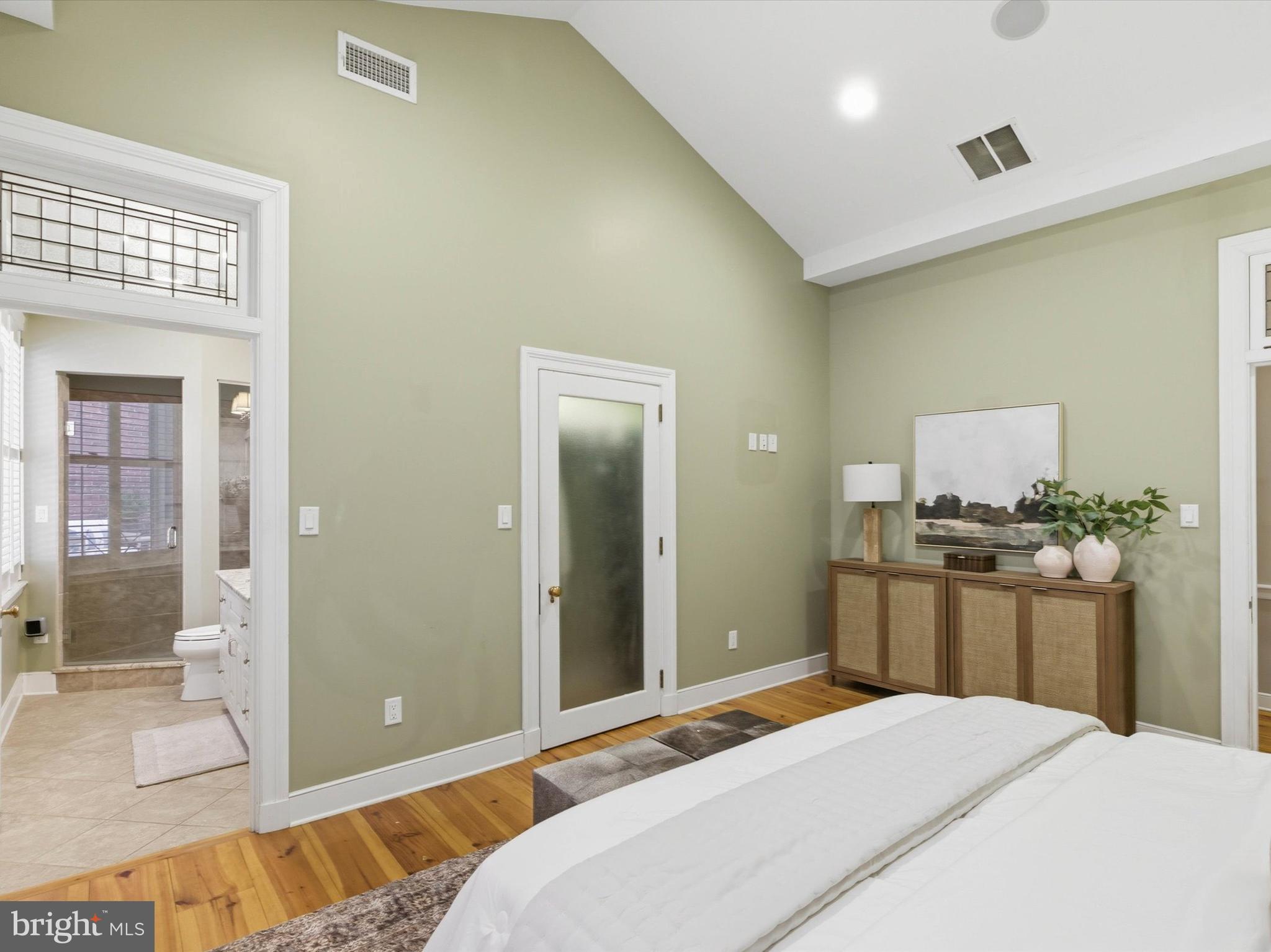 CENTRAL BUSINESS DISTRICT - Residential