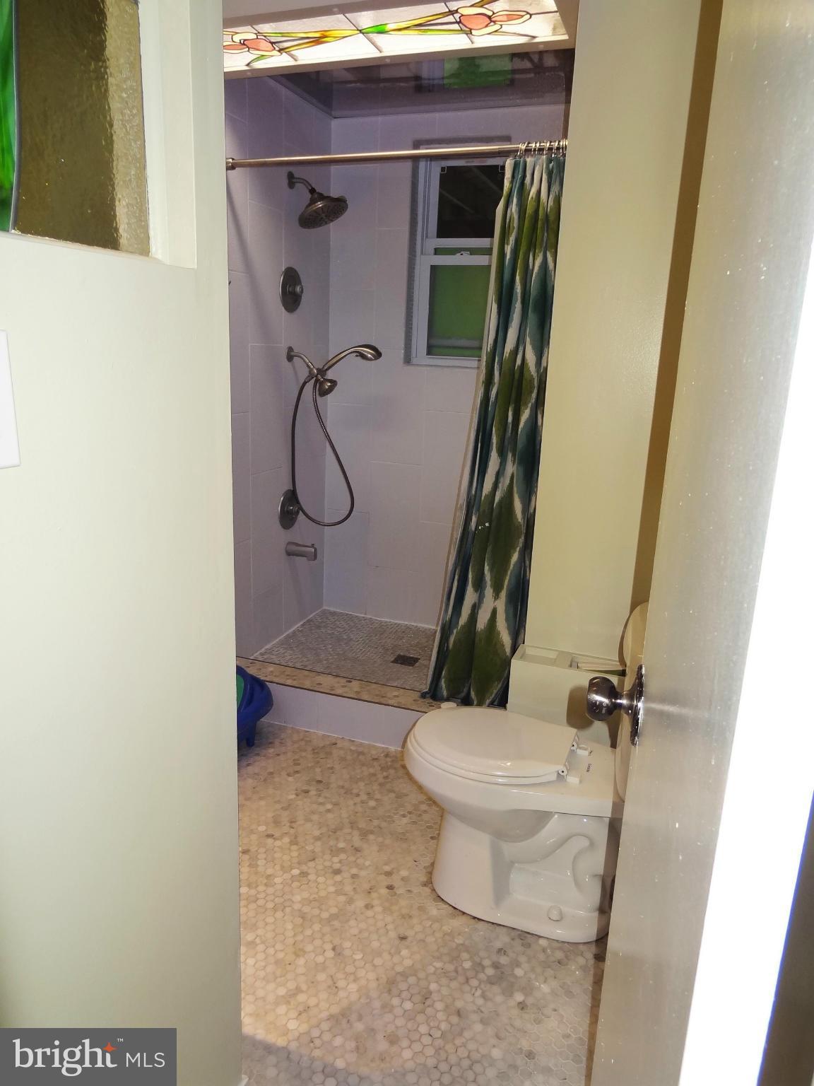 OVERLOOK KNOLLS - Residential