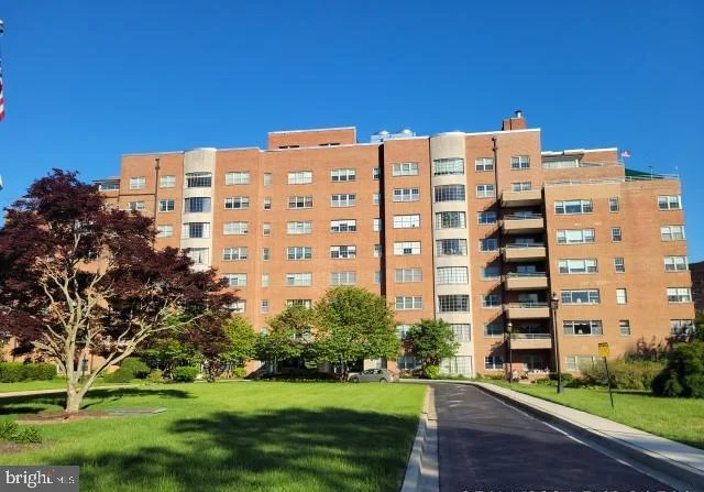 3601 Greenway Unit 409