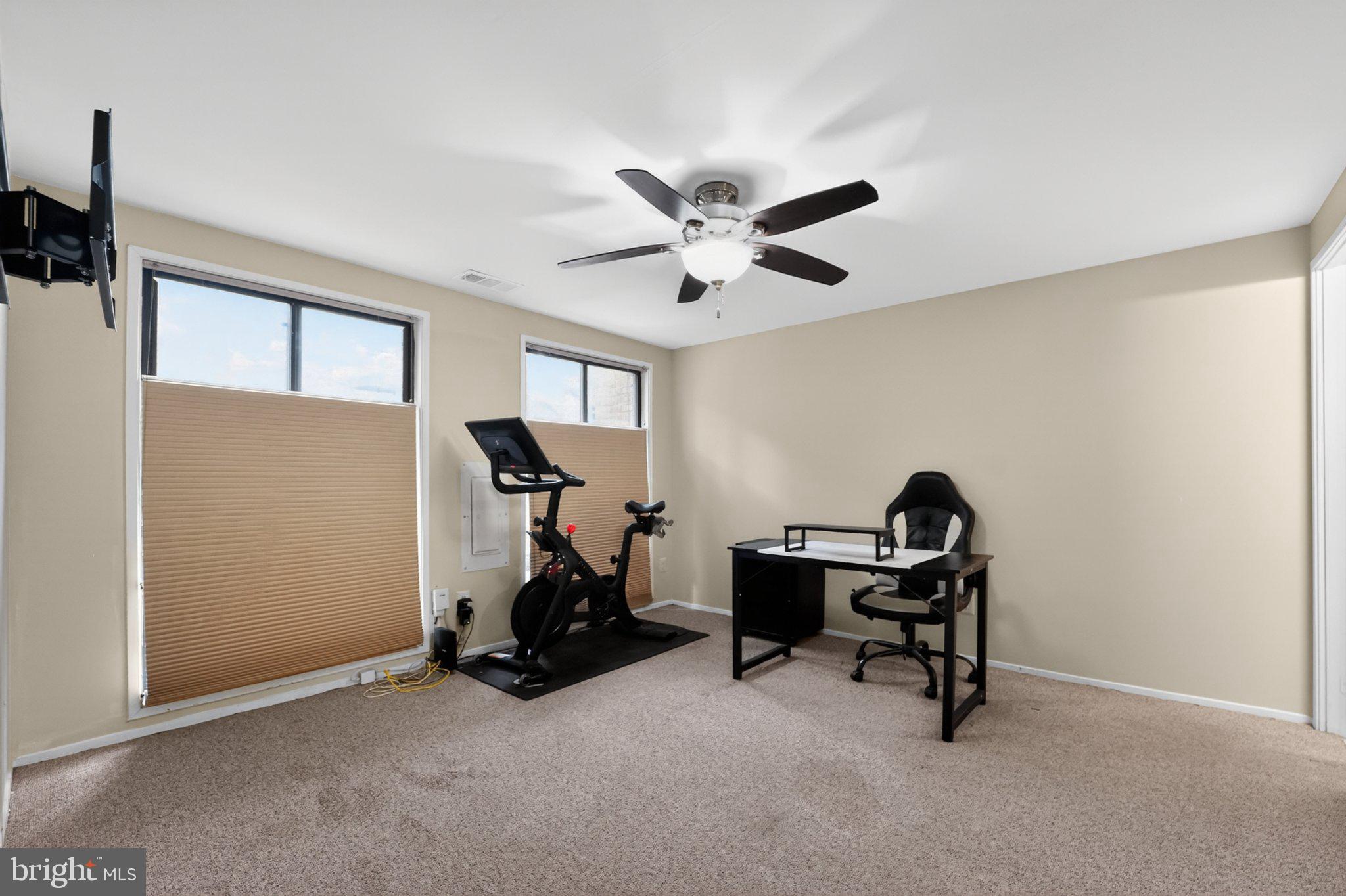 THOMAS CHOICE WEST - Residential