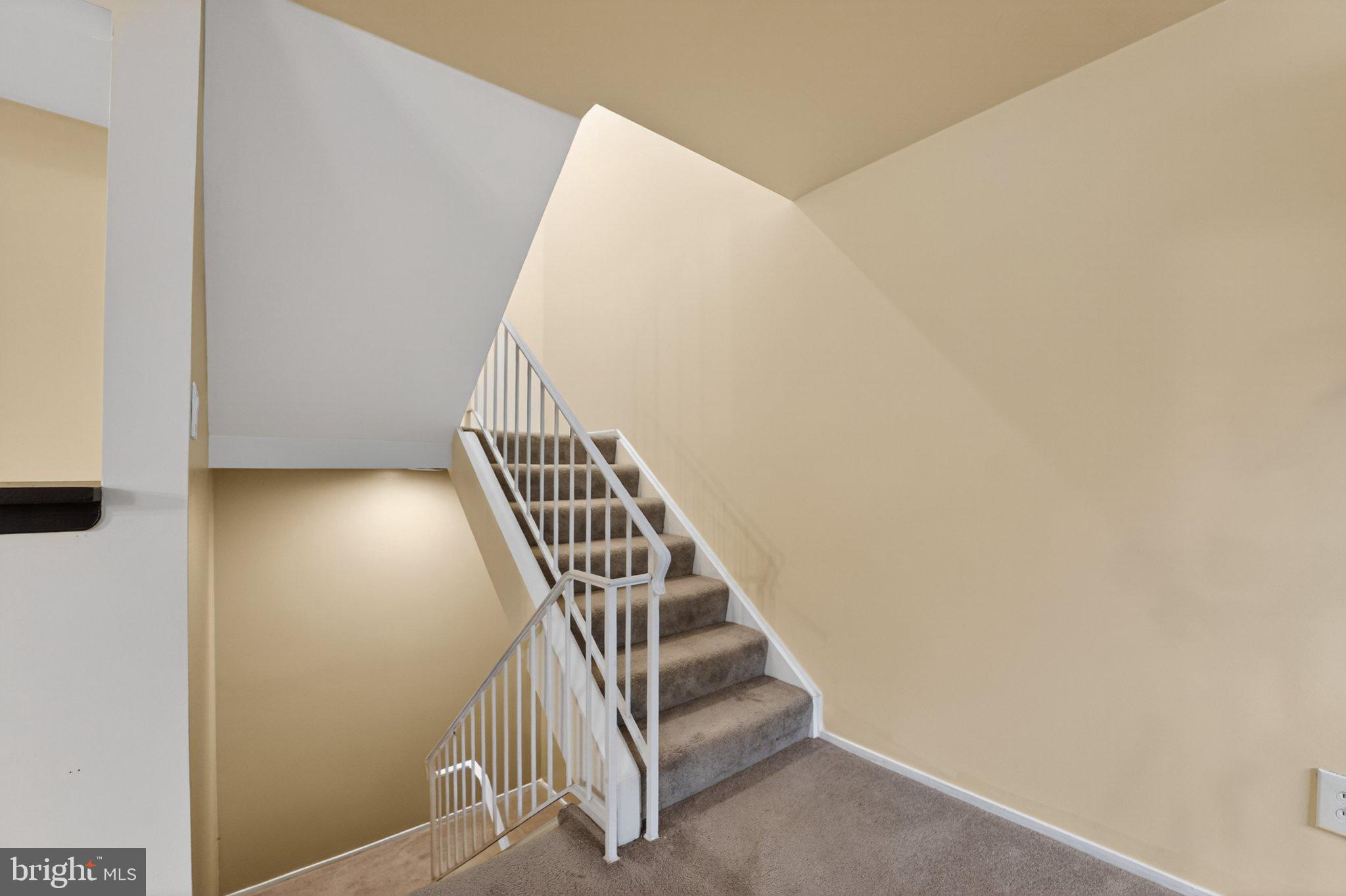 THOMAS CHOICE WEST - Residential