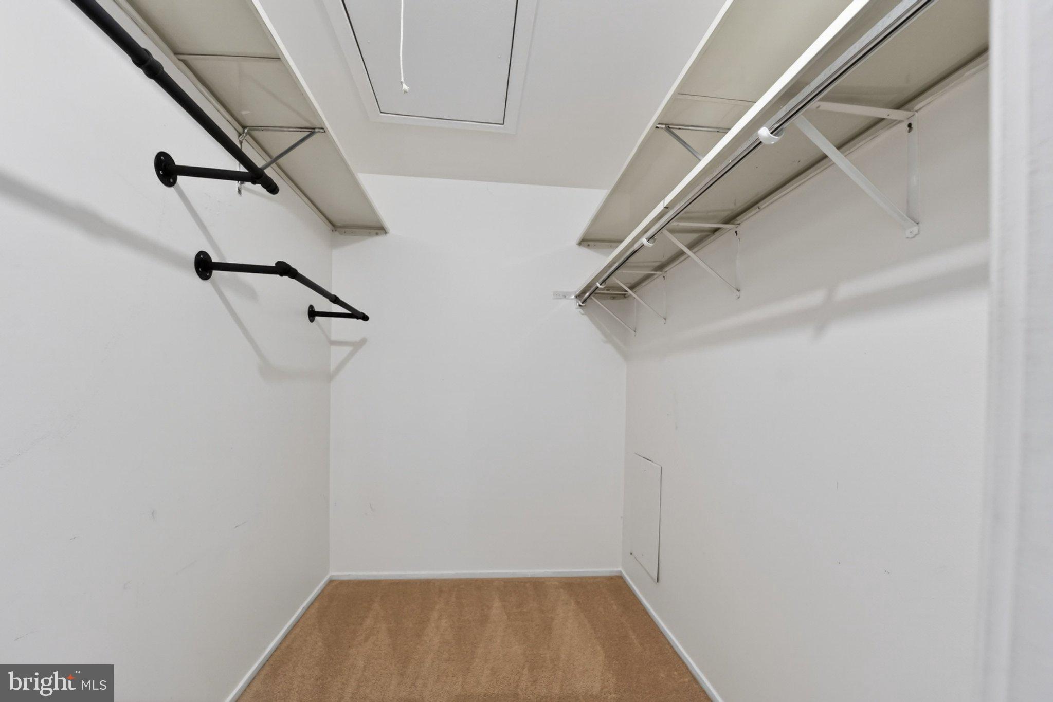 THOMAS CHOICE WEST - Residential