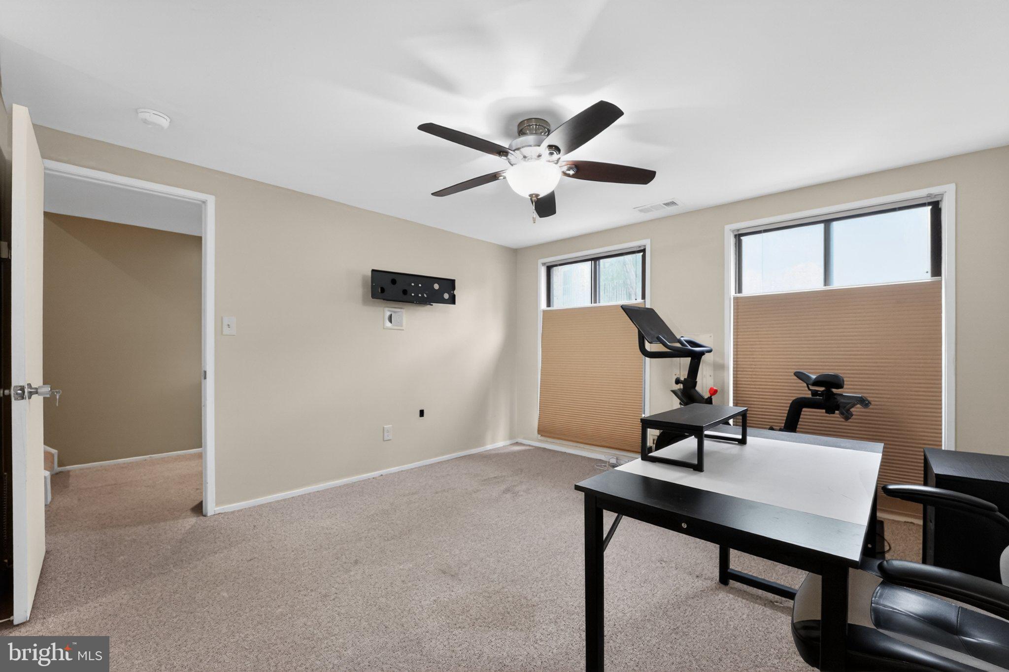 THOMAS CHOICE WEST - Residential