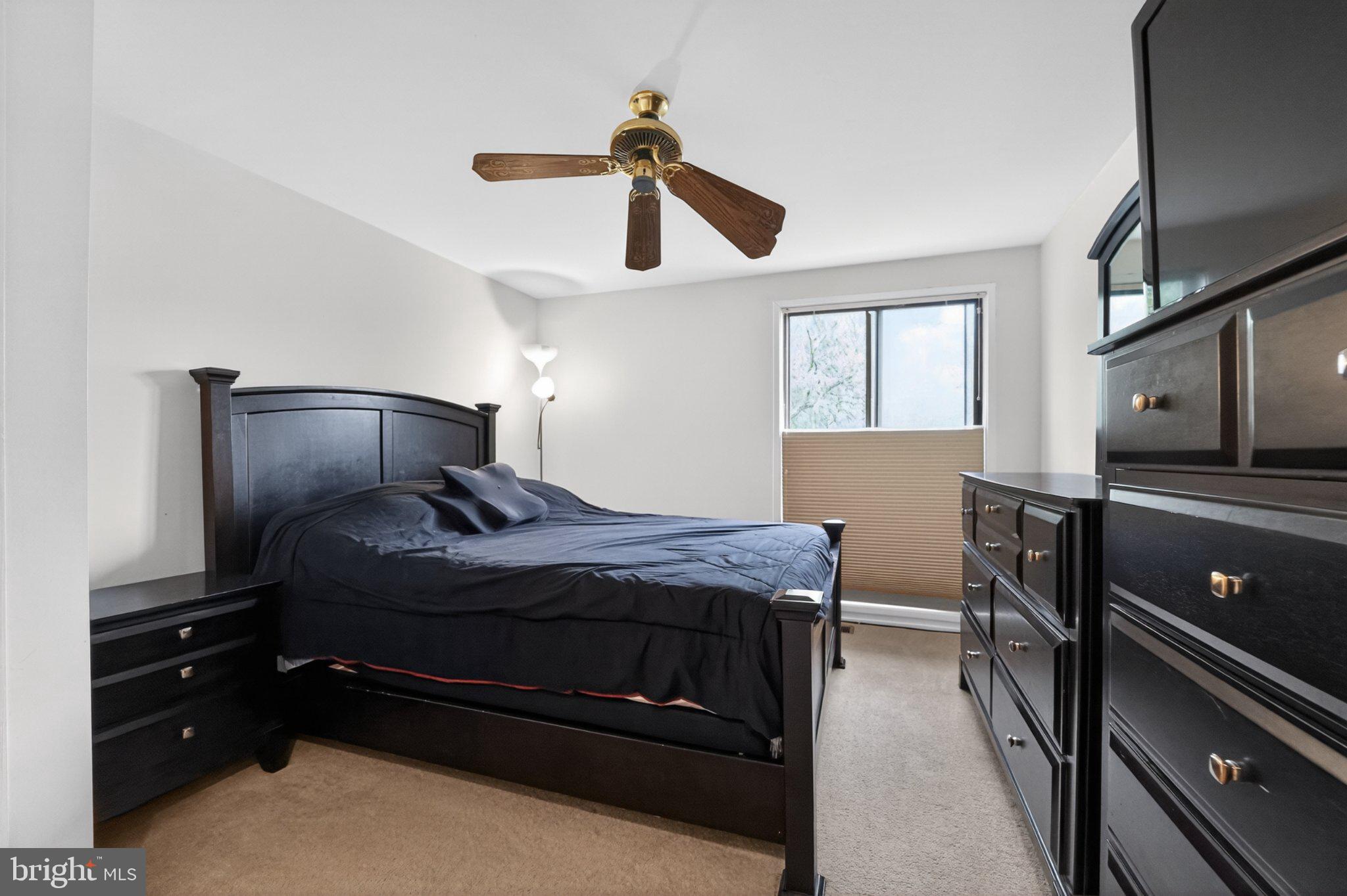 THOMAS CHOICE WEST - Residential