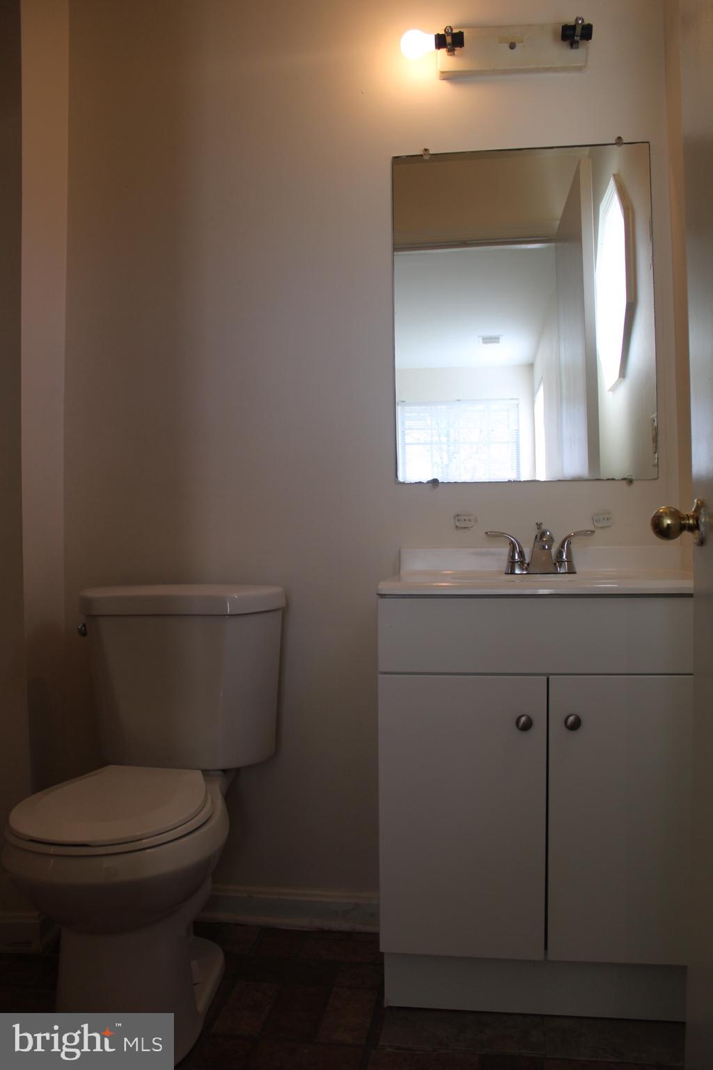 CROMWELL FOUNTAIN - Residential Lease