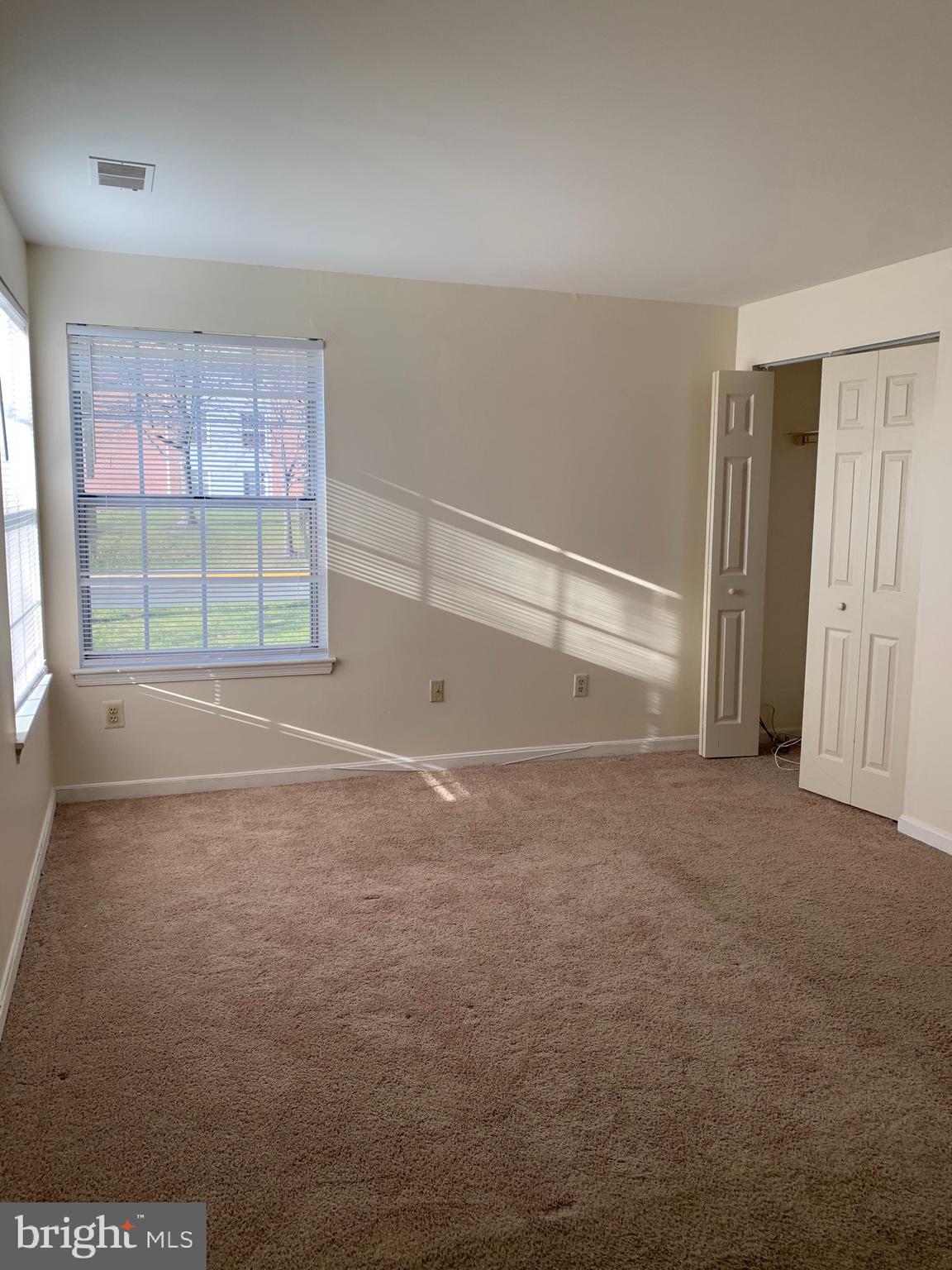 CROMWELL FOUNTAIN - Residential Lease