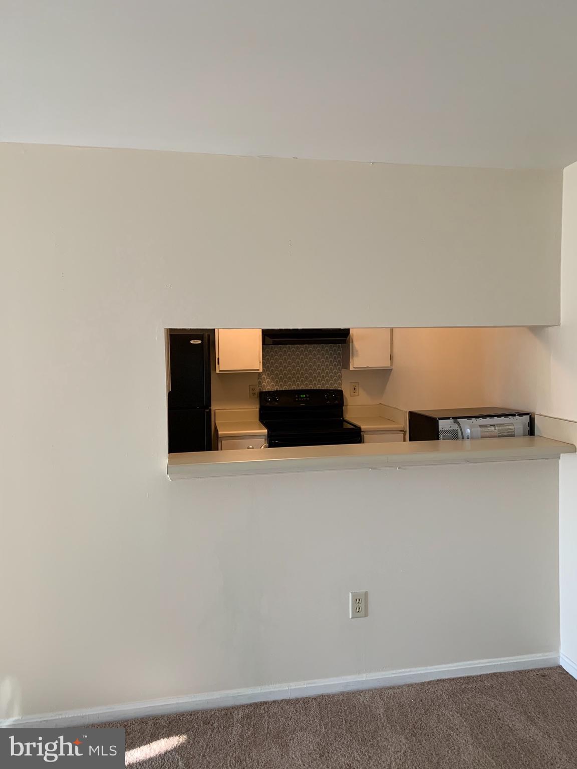 CROMWELL FOUNTAIN - Residential Lease