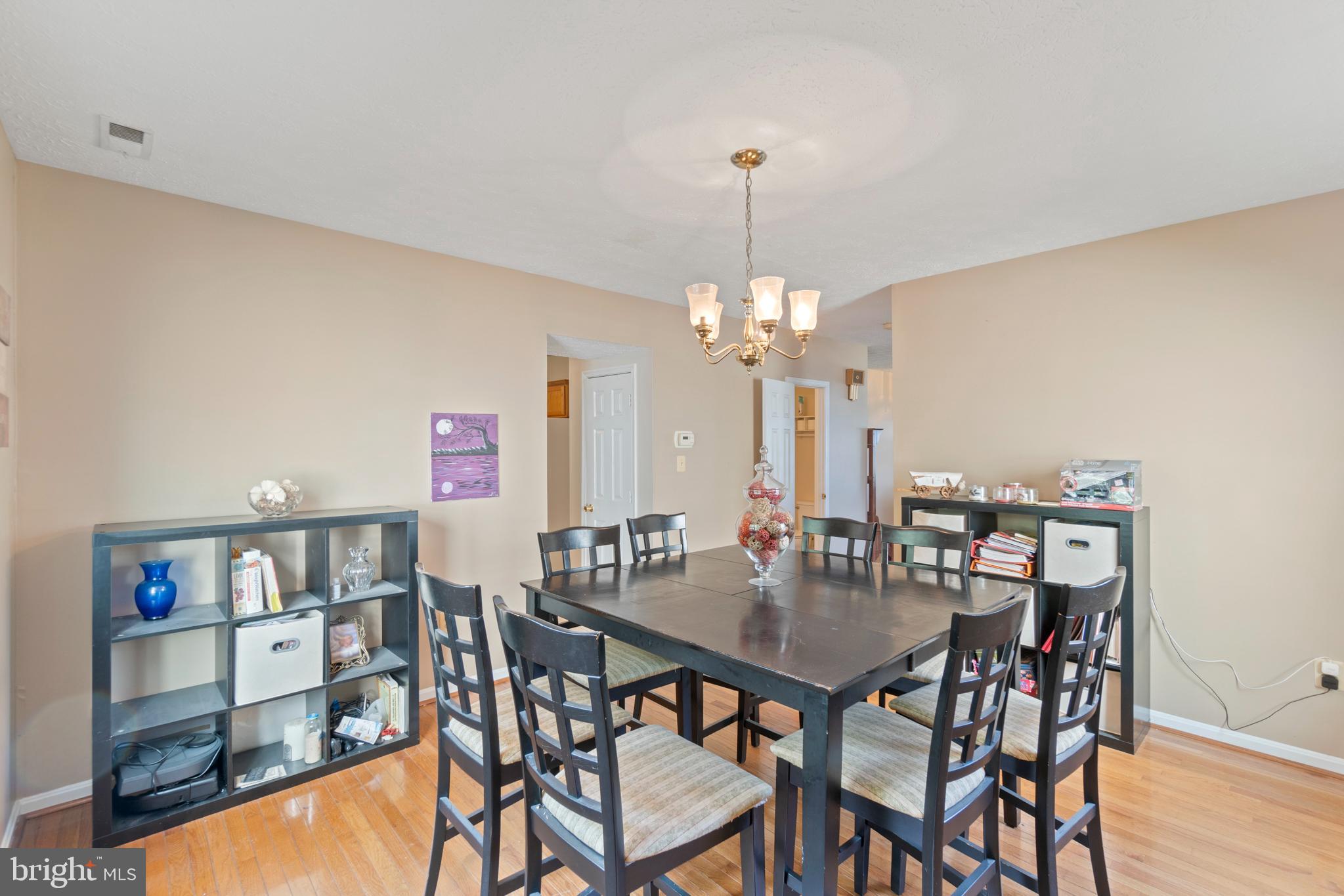 ST CHARLES SUB - HAMPSHIRE - Residential