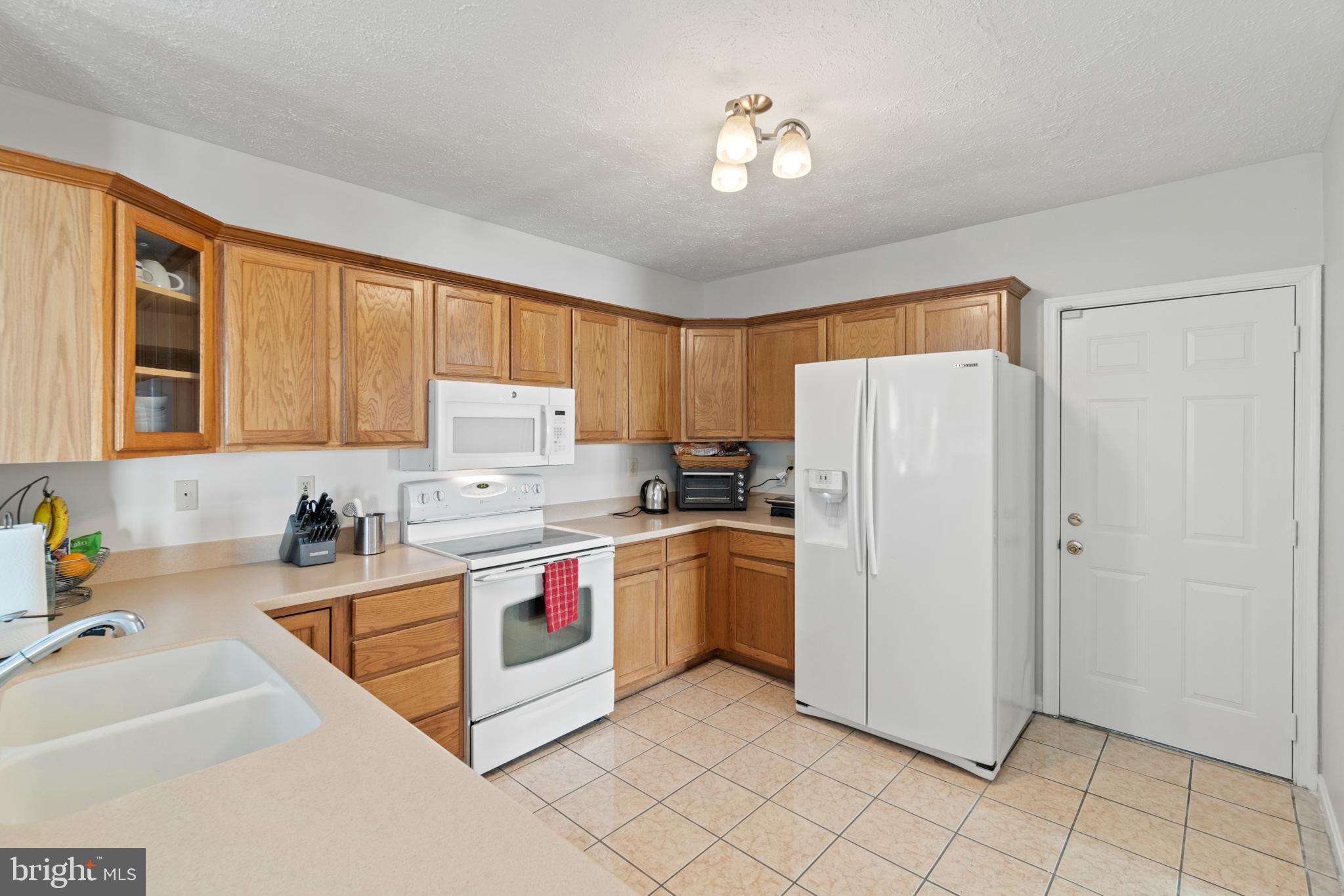 ST CHARLES SUB - HAMPSHIRE - Residential