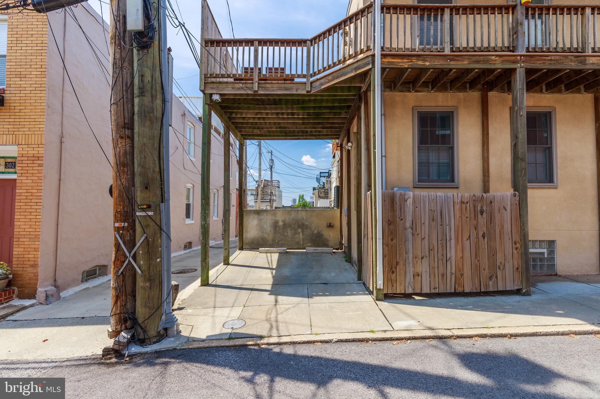 BUTCHER'S HILL - Residential