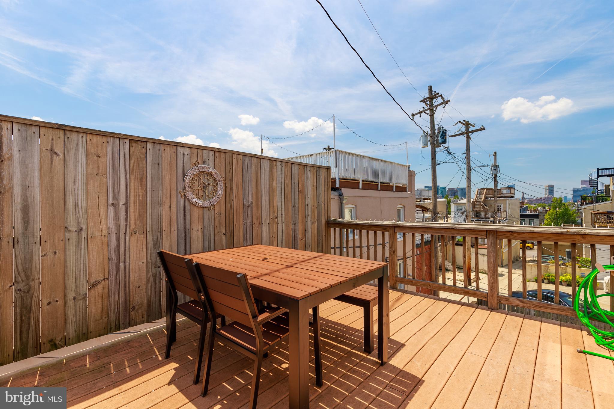 BUTCHER'S HILL - Residential