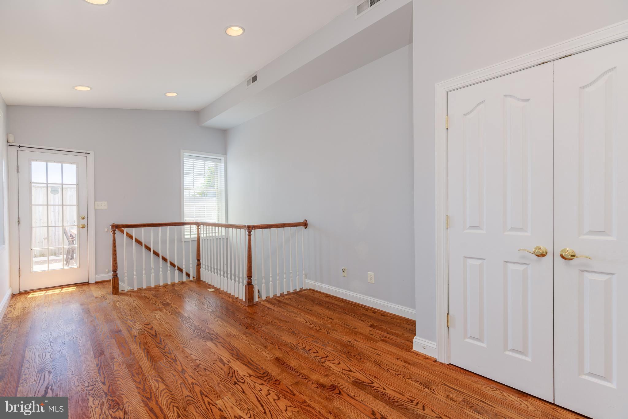 BUTCHER'S HILL - Residential