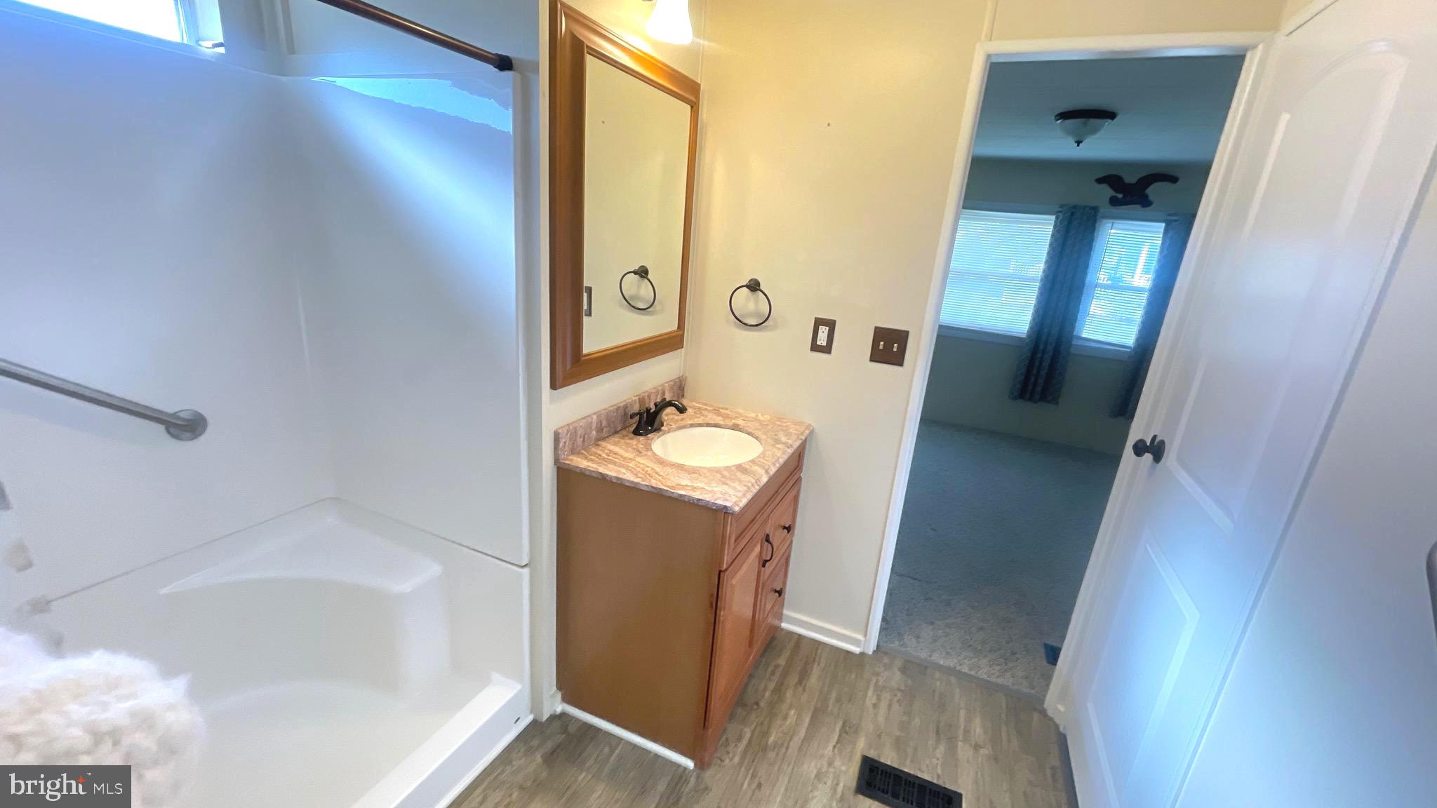 NESHAMINY FALLS - Residential