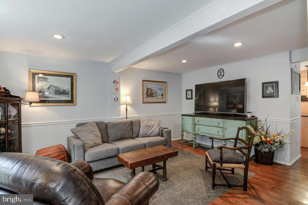 9802 GABON COURT