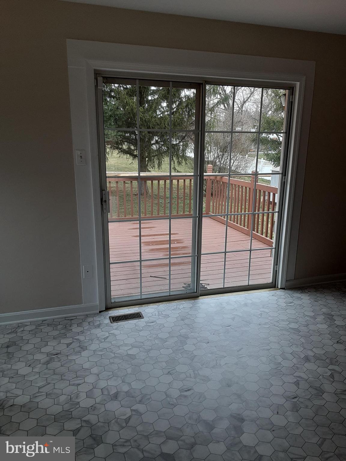 BURNING KNOLLS - Residential