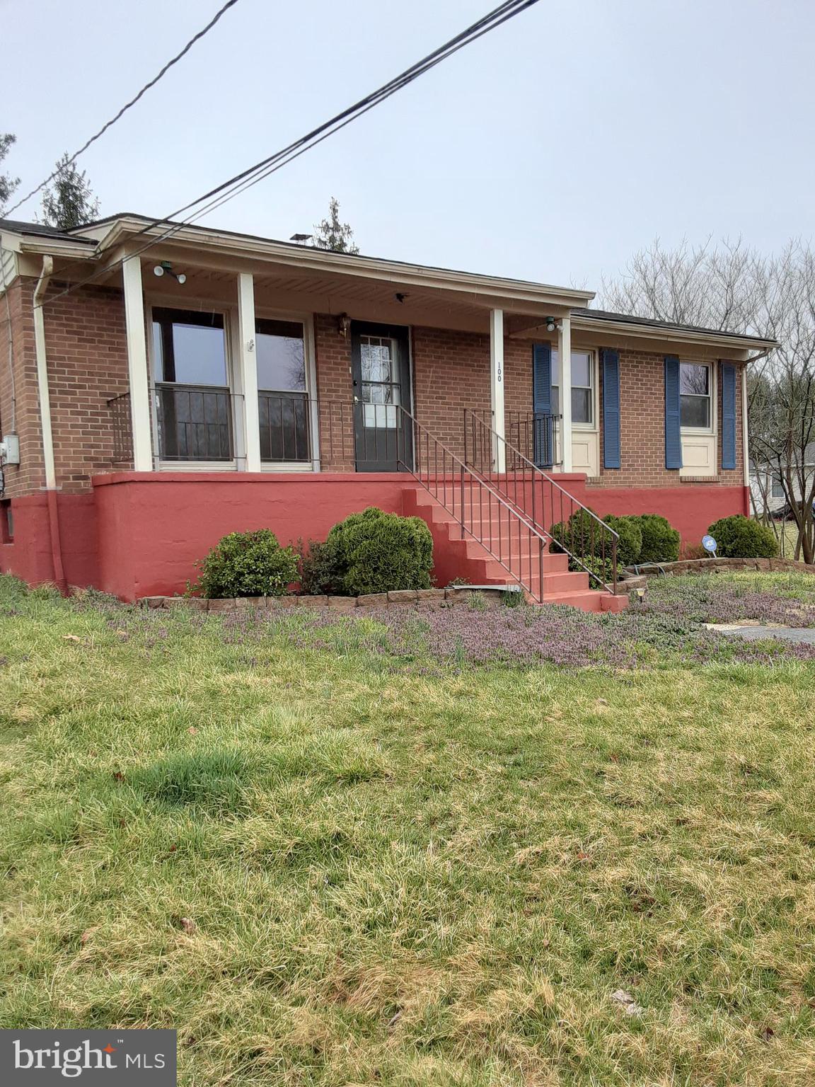 BURNING KNOLLS - Residential