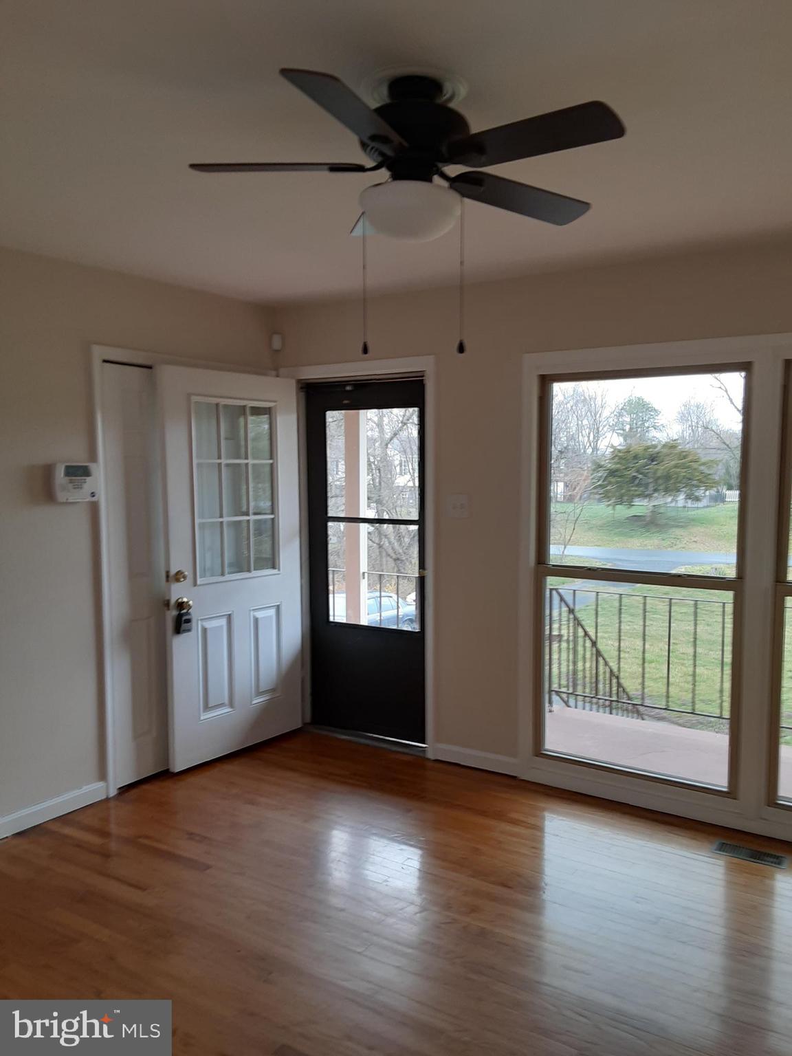 BURNING KNOLLS - Residential