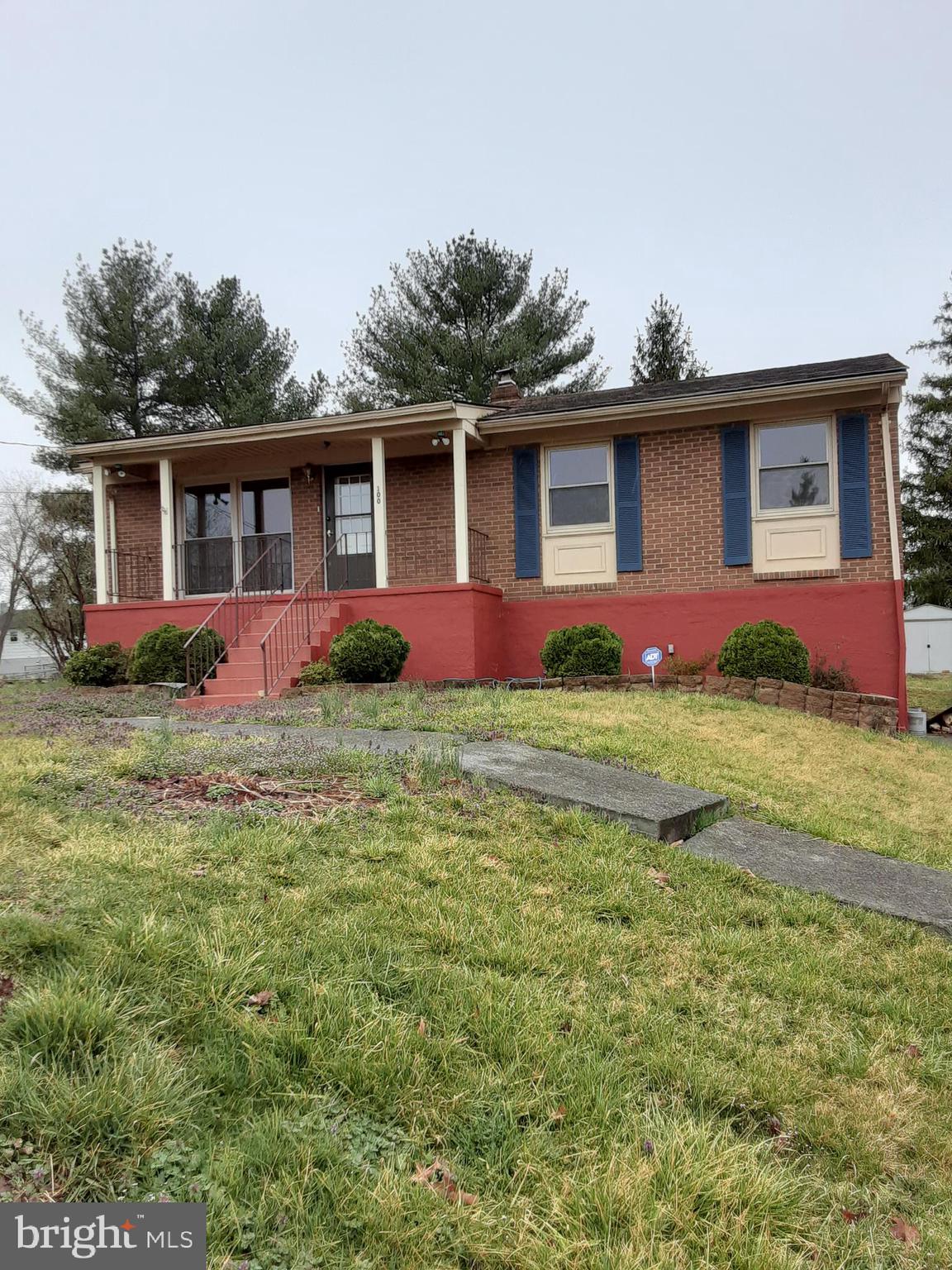 BURNING KNOLLS - Residential