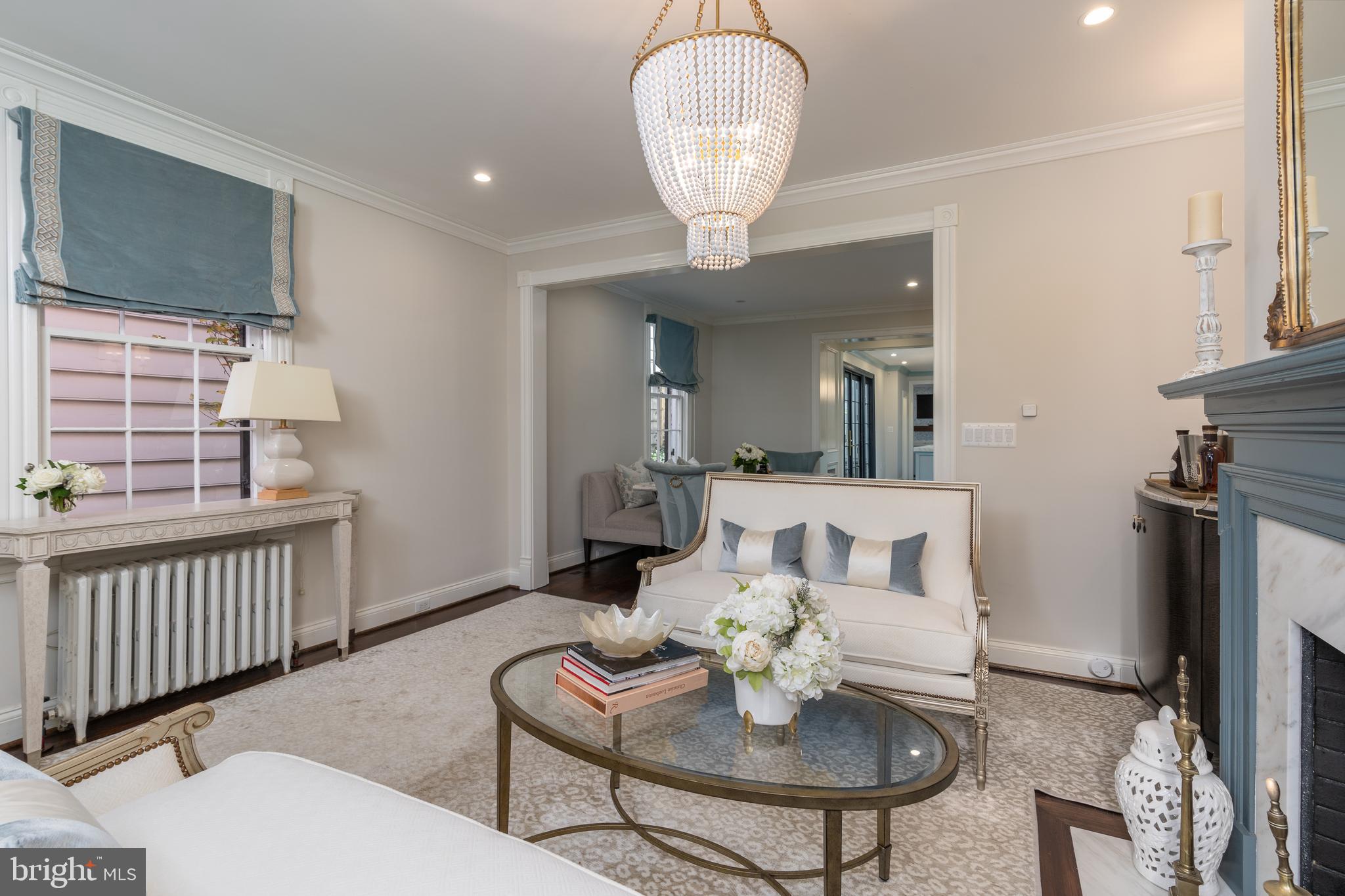 OLD TOWN ALEXANDRIA - Residential