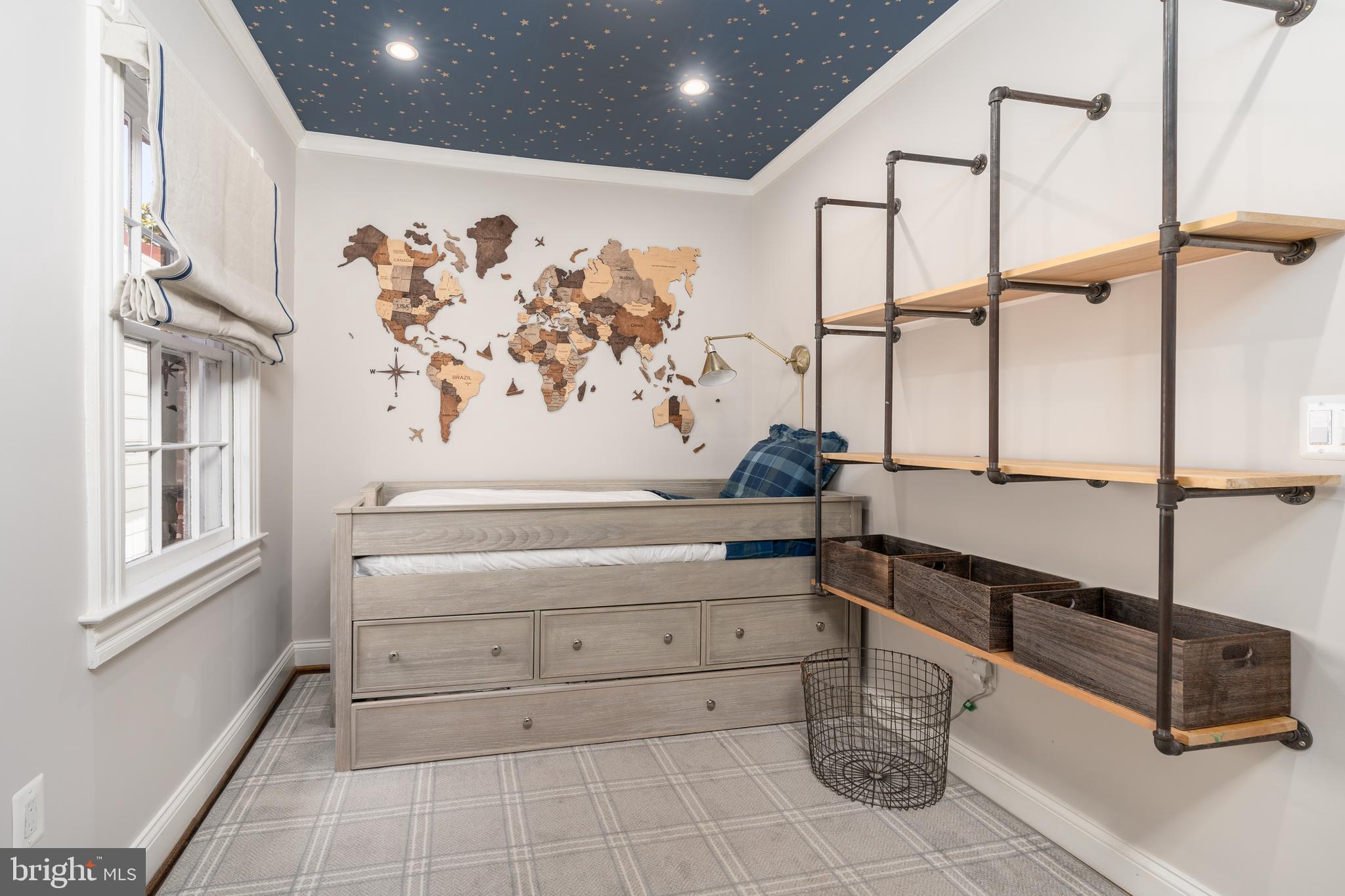 OLD TOWN ALEXANDRIA - Residential