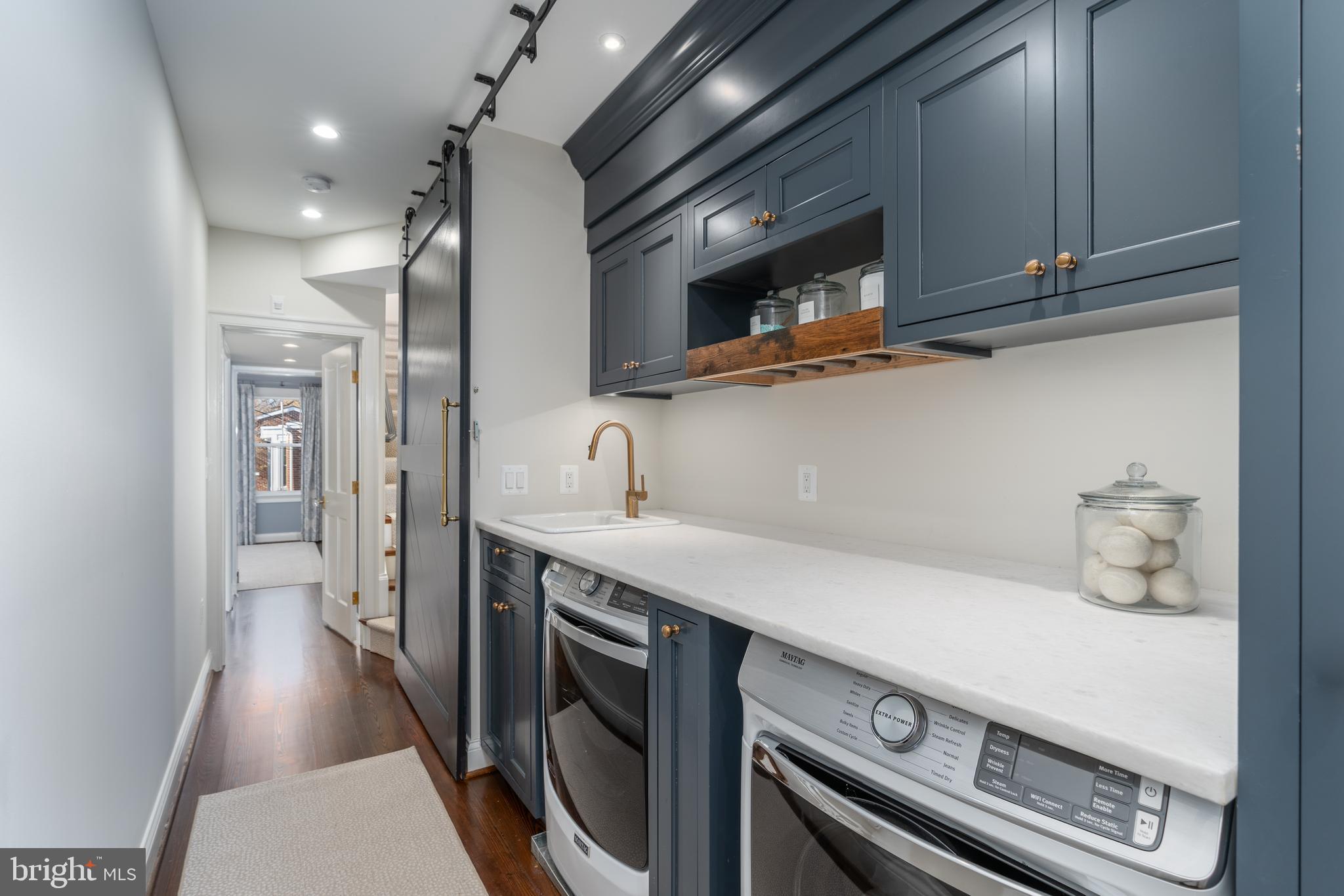 OLD TOWN ALEXANDRIA - Residential