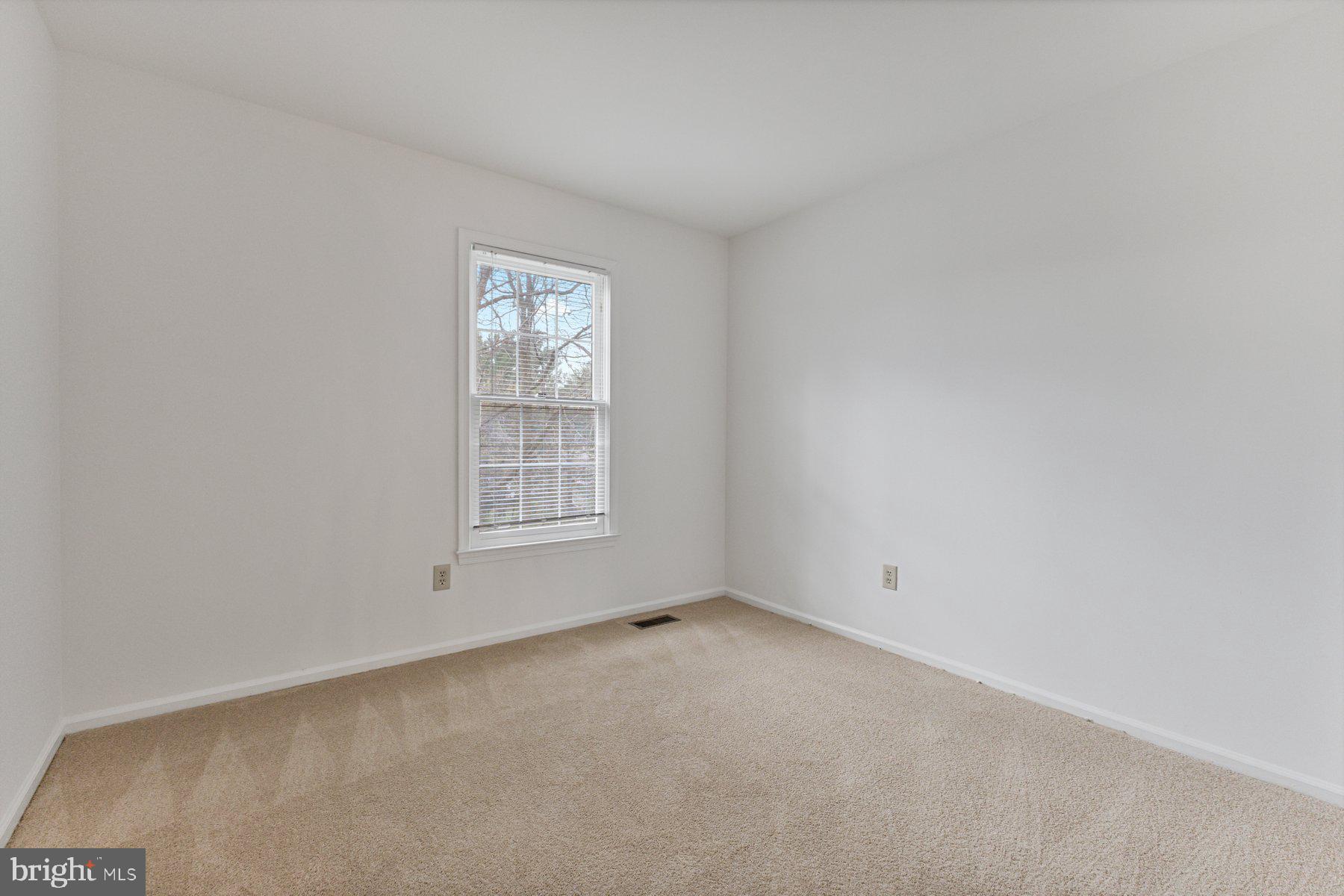 ORCHARD RIDGE - Residential Lease