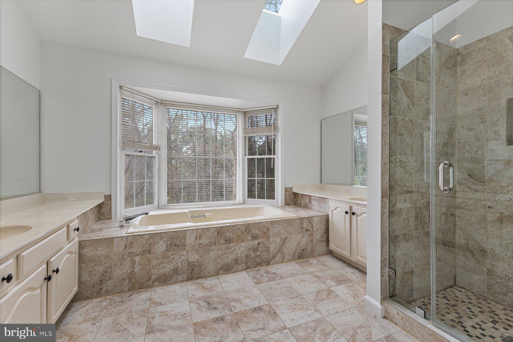 ORCHARD RIDGE - Residential Lease