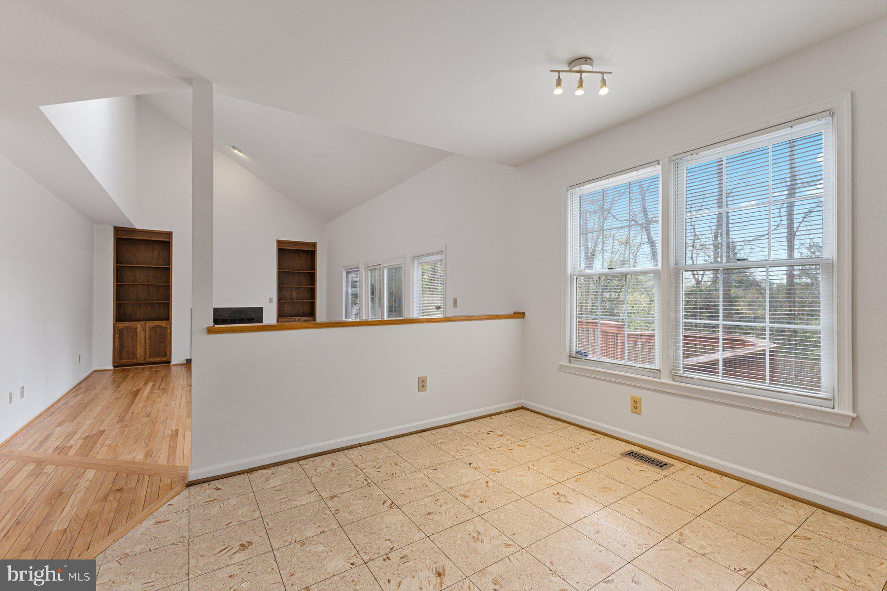 ORCHARD RIDGE - Residential Lease