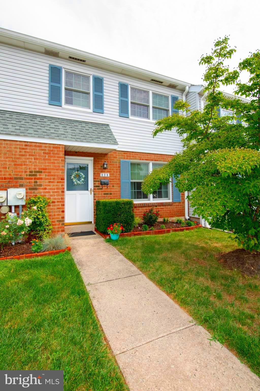 806 STONY CREEK COURT