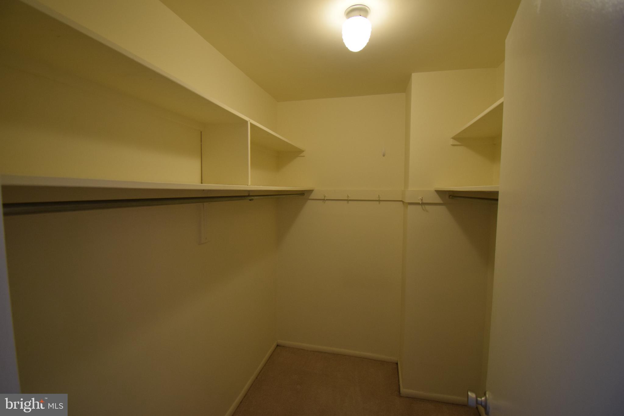 THE KENWOOD - Residential Lease