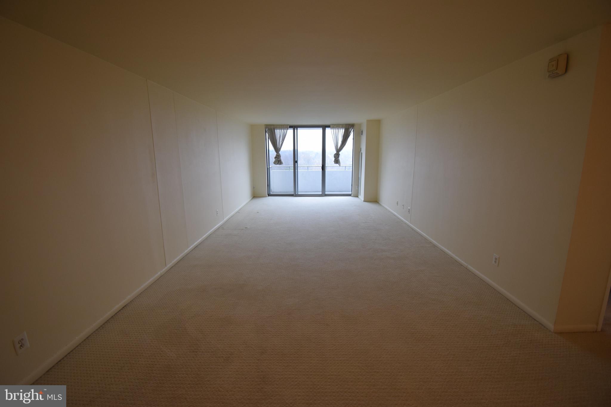 THE KENWOOD - Residential Lease