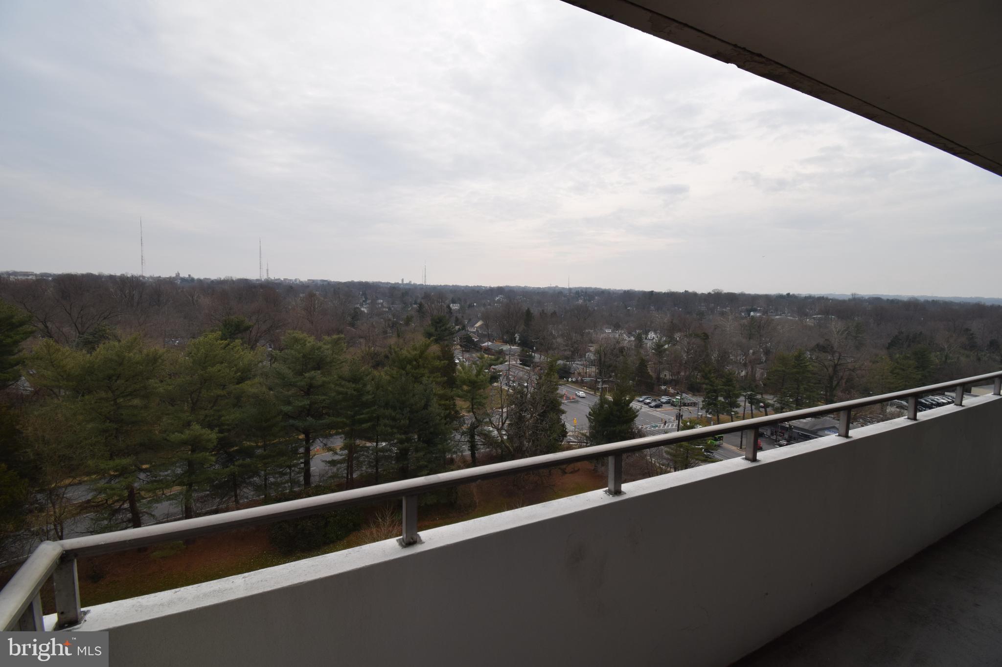 THE KENWOOD - Residential Lease