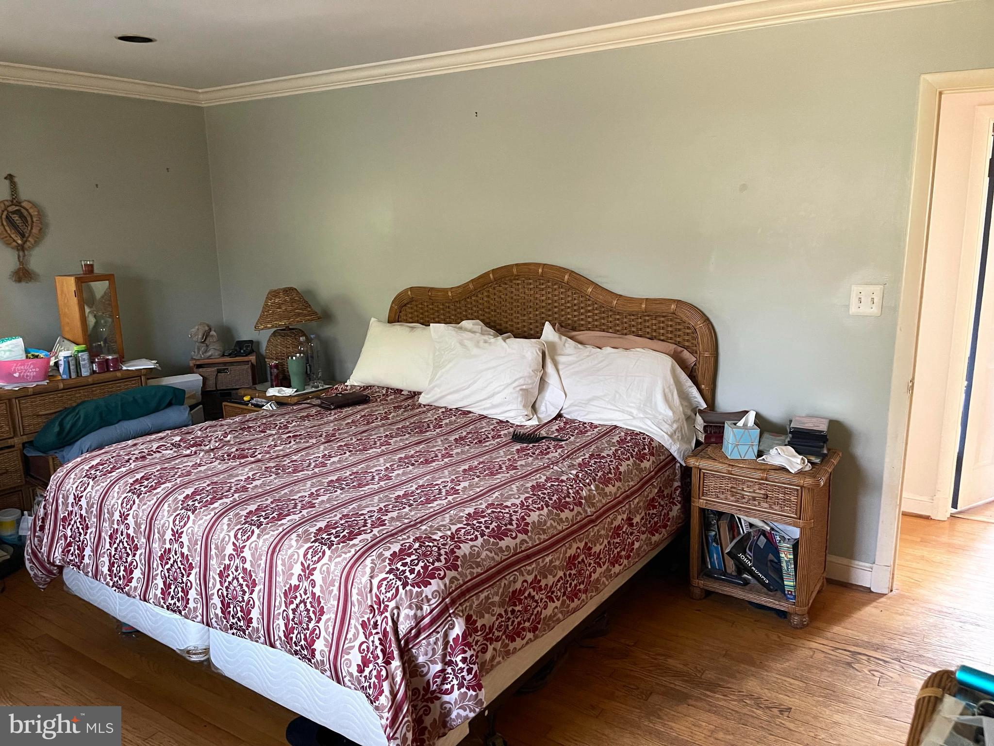 WALTERS WOODS - Residential