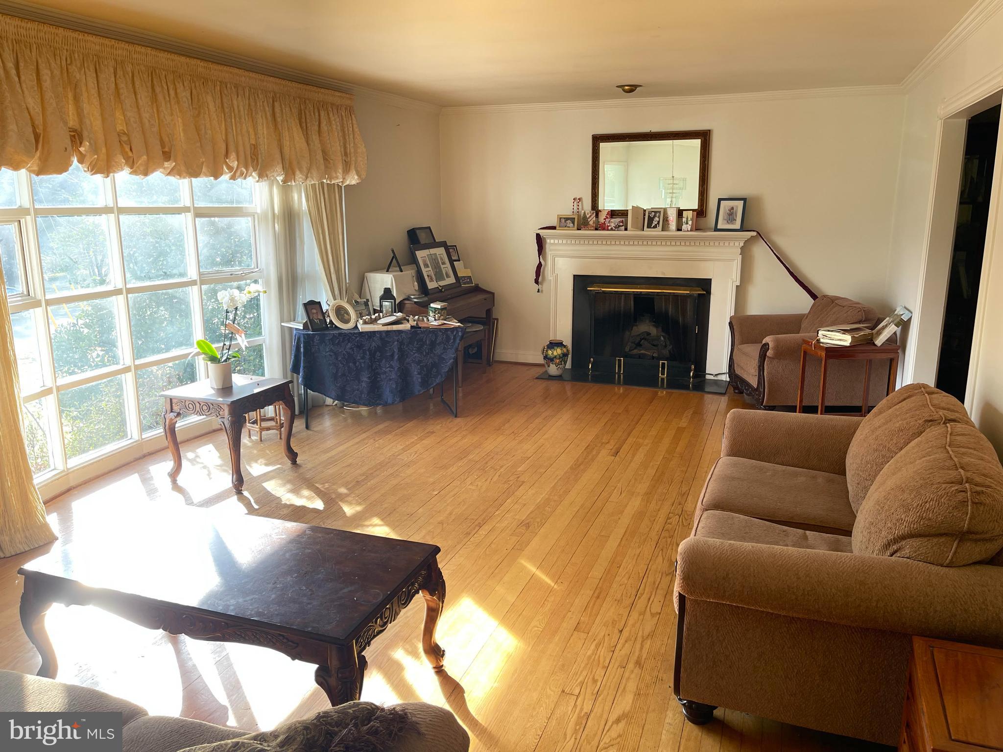 WALTERS WOODS - Residential