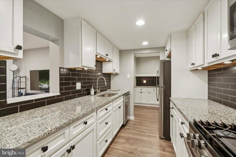 Condo For Sale - 203 Drummers Lane #203<br/> WAYNE, PA 19087