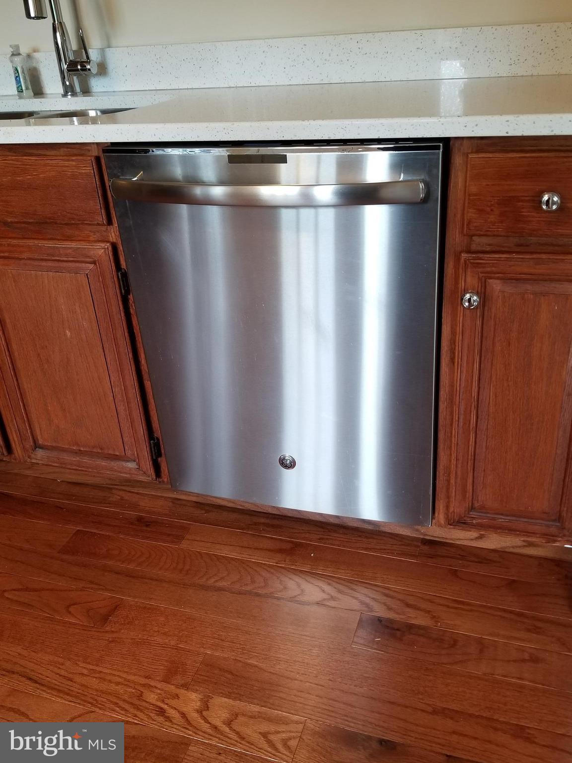 FOXFIELD - Residential Lease