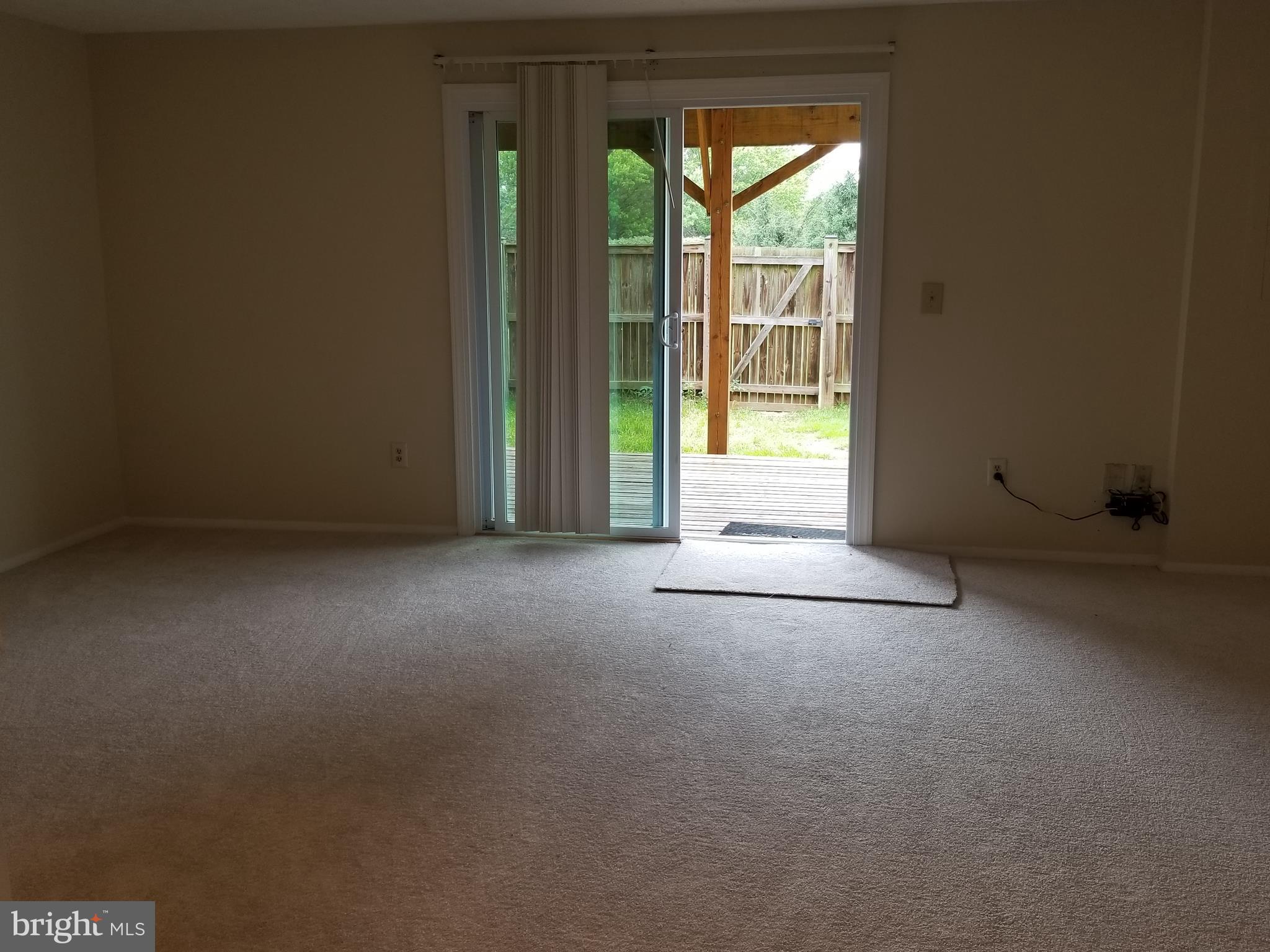 FOXFIELD - Residential Lease