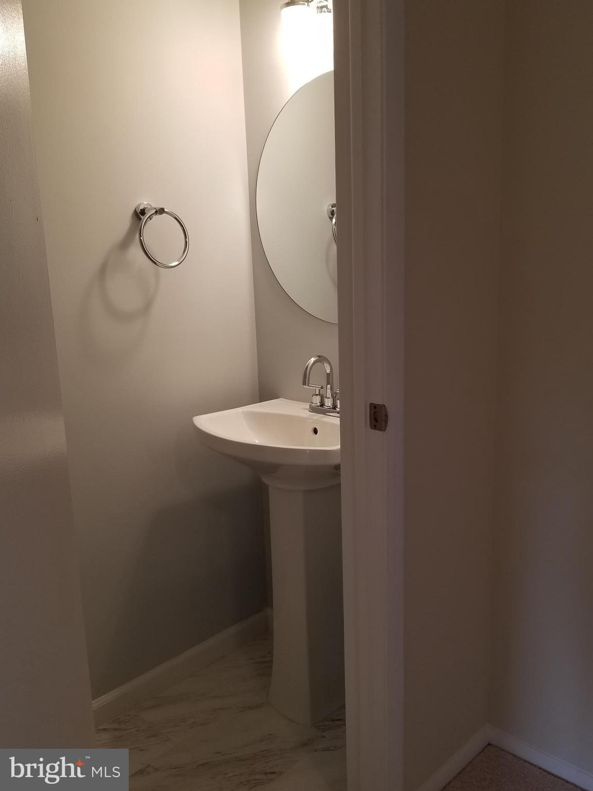 FOXFIELD - Residential Lease