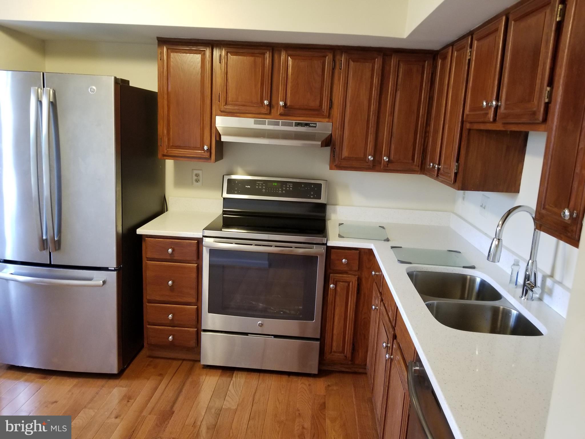 FOXFIELD - Residential Lease