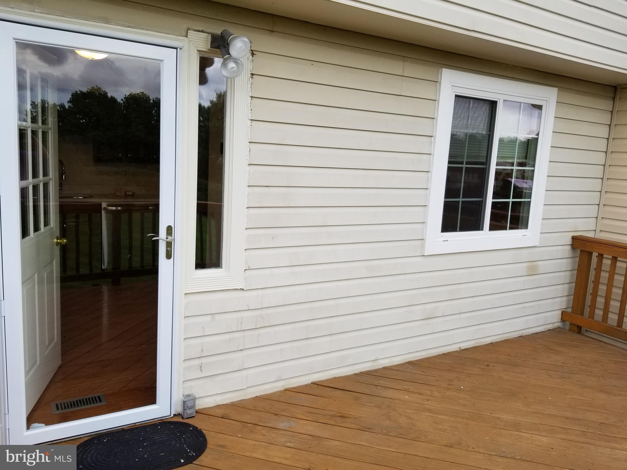 FOXFIELD - Residential Lease