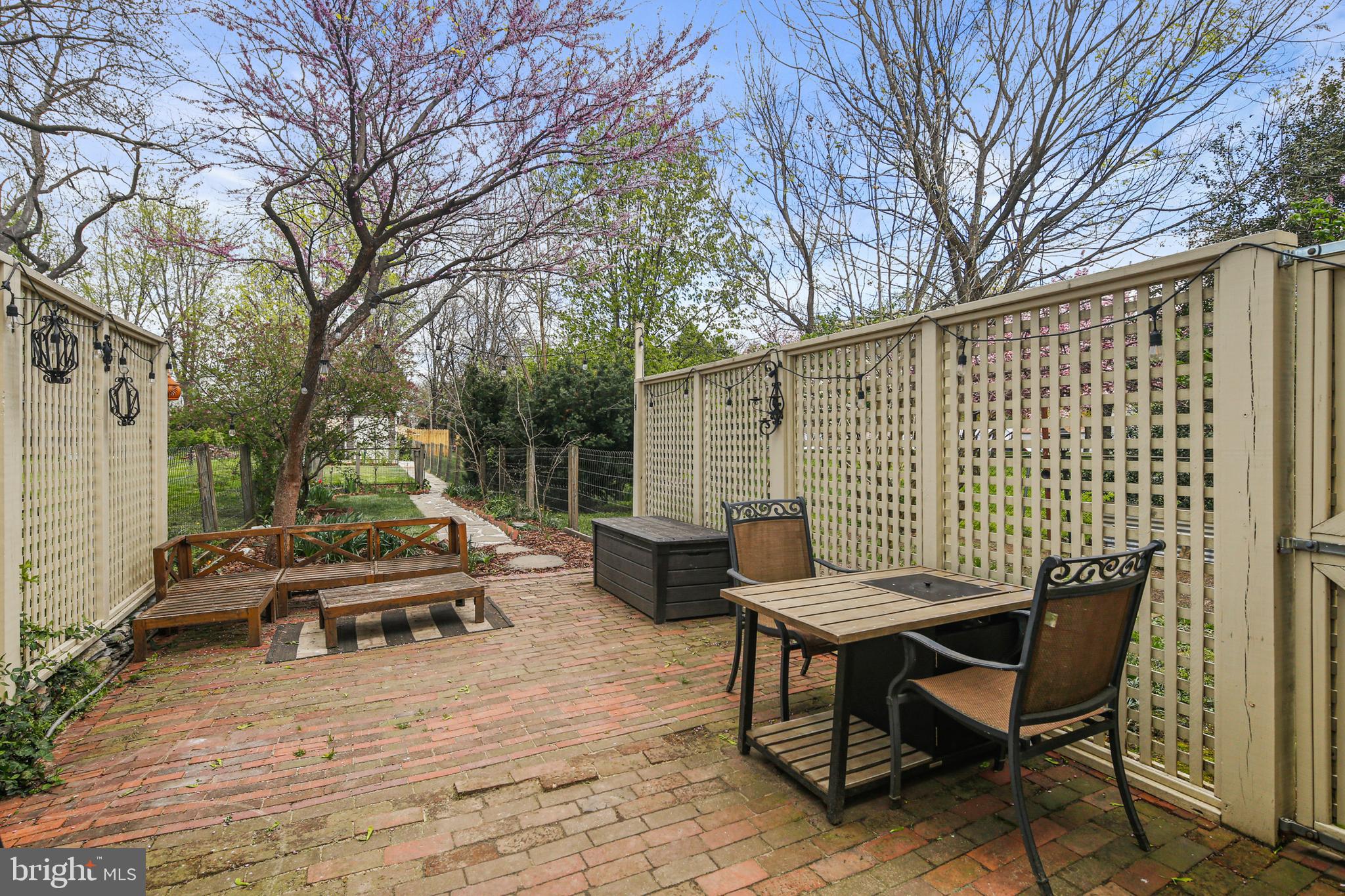 DOWNTOWN FREDERICK - Residential