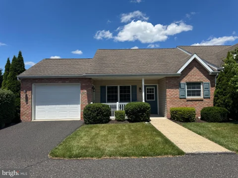 27 Ludwig Lane, Pottstown, PA 19464 - MLS#: PAMC2184148