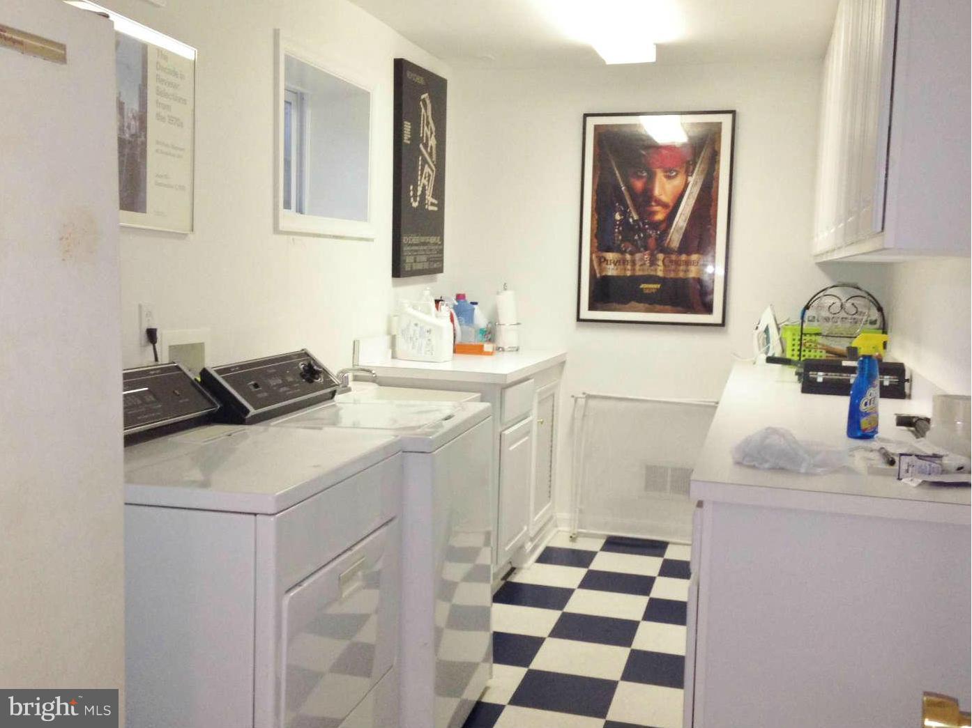 SPRINGFIELD - Residential Lease