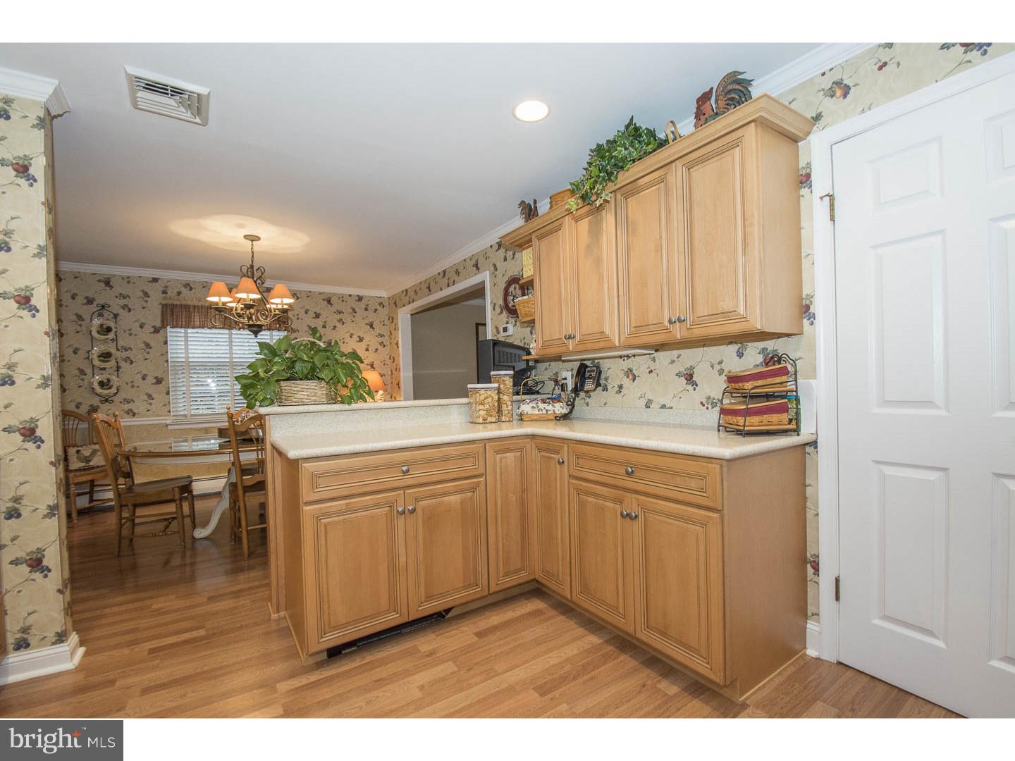 CRESTWYCK - Residential