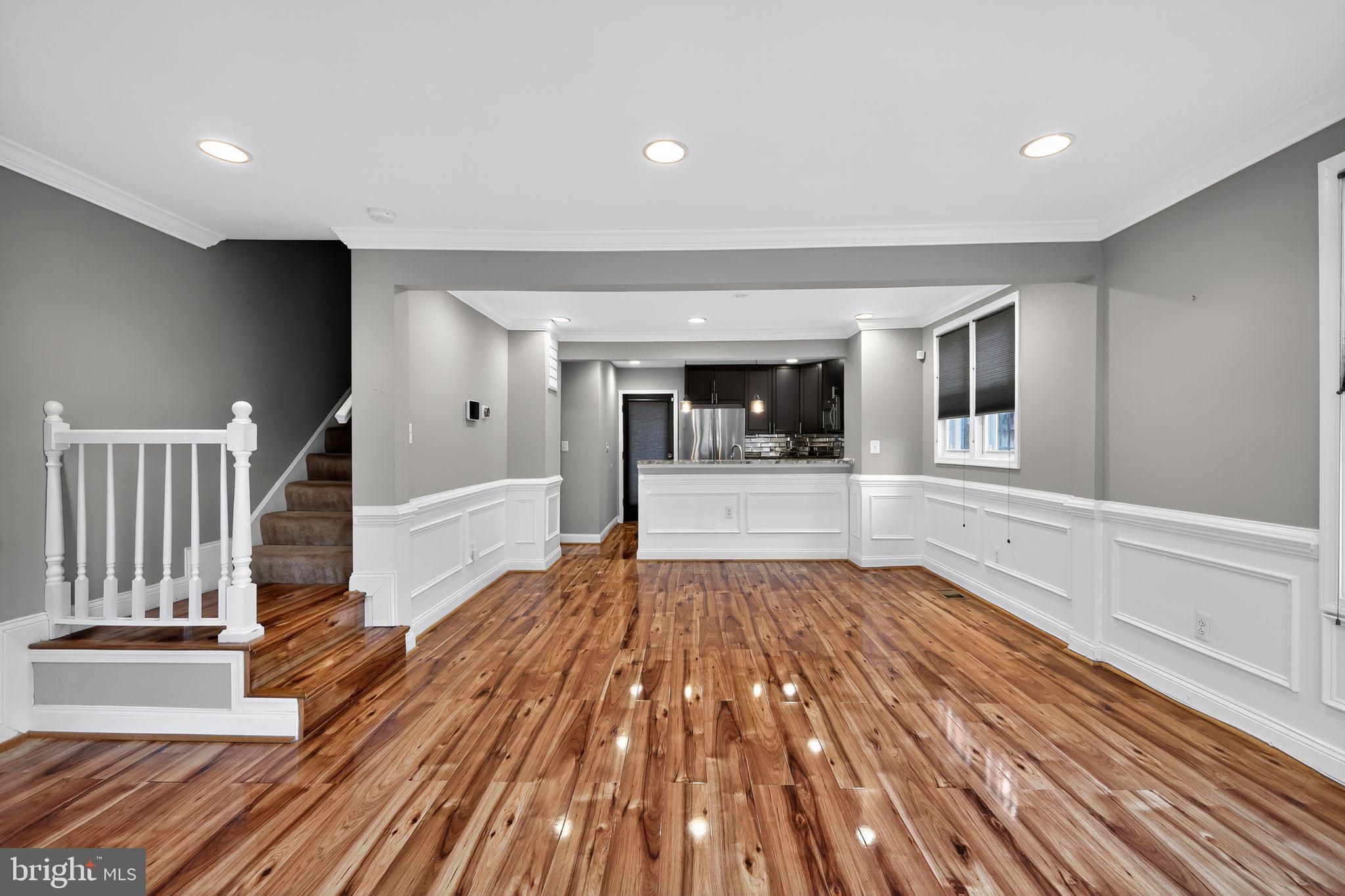 720 CONGRESS STREET SE