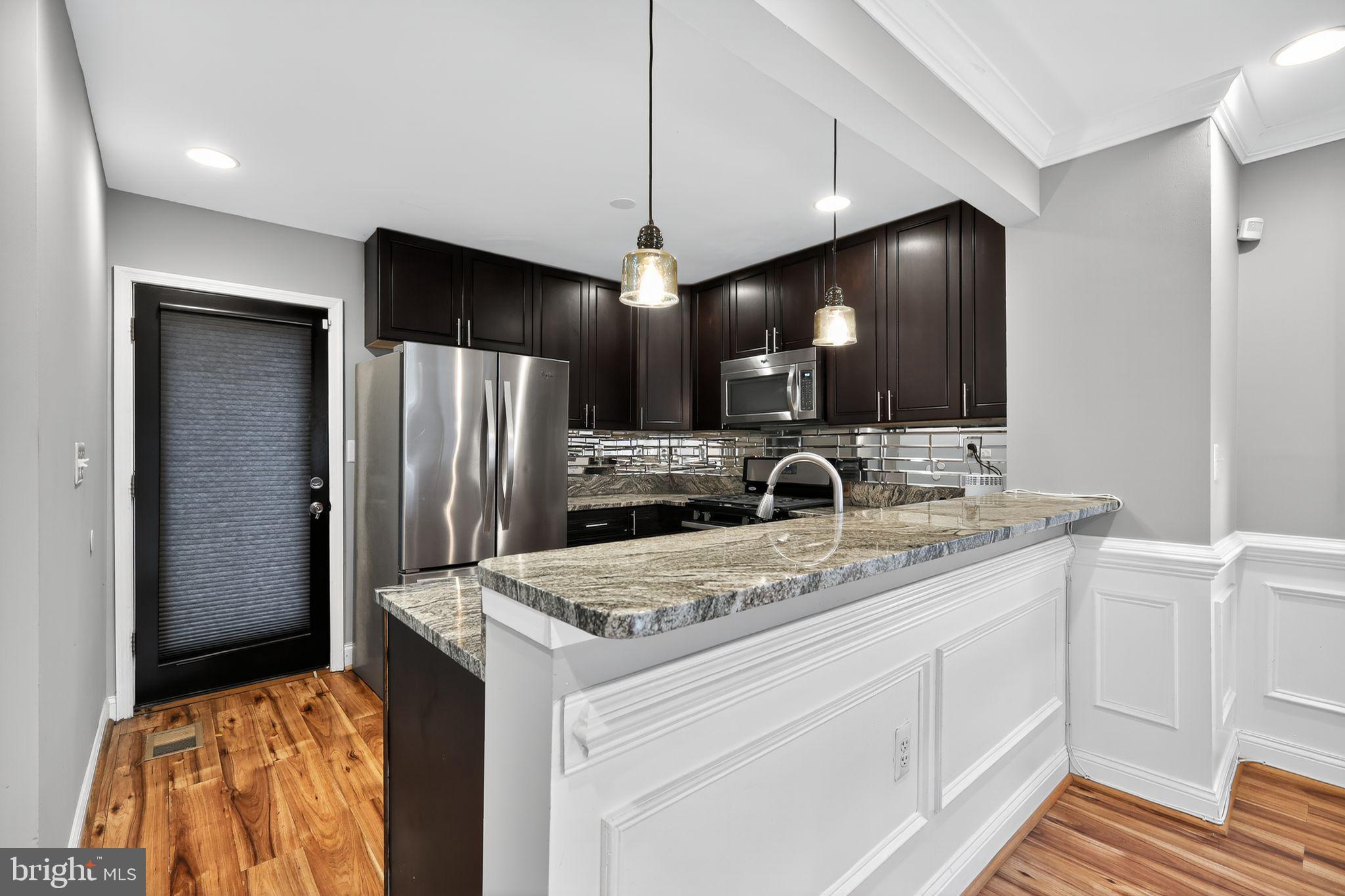 720 CONGRESS STREET SE