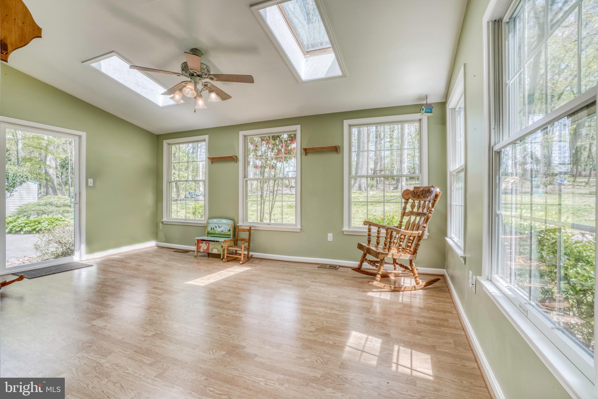 TALL OAKS MANOR - Residential